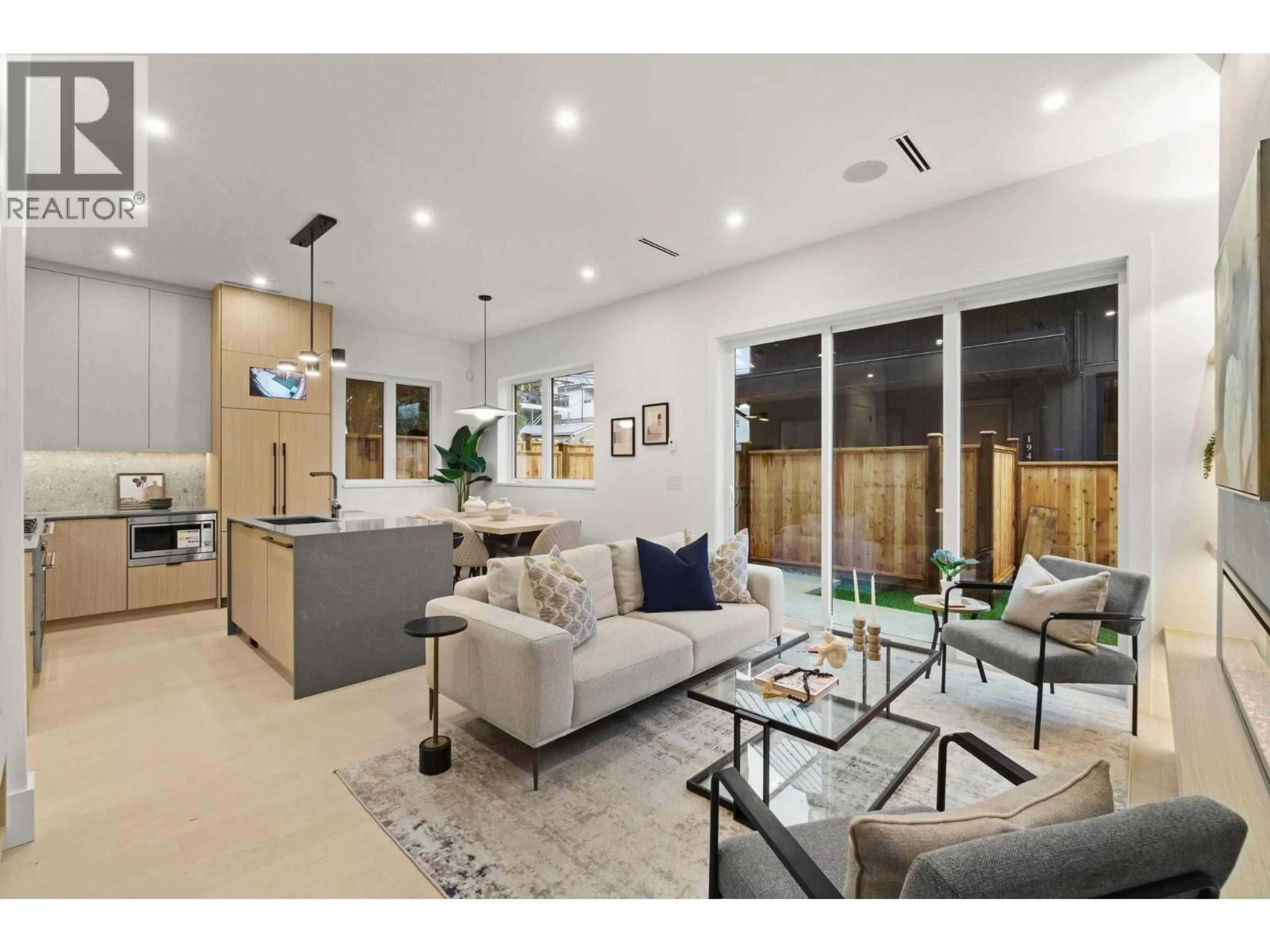 Living room with furniture, unknown for 2 - 1945 13TH AVENUE, Vancouver British Columbia V5N2C3
