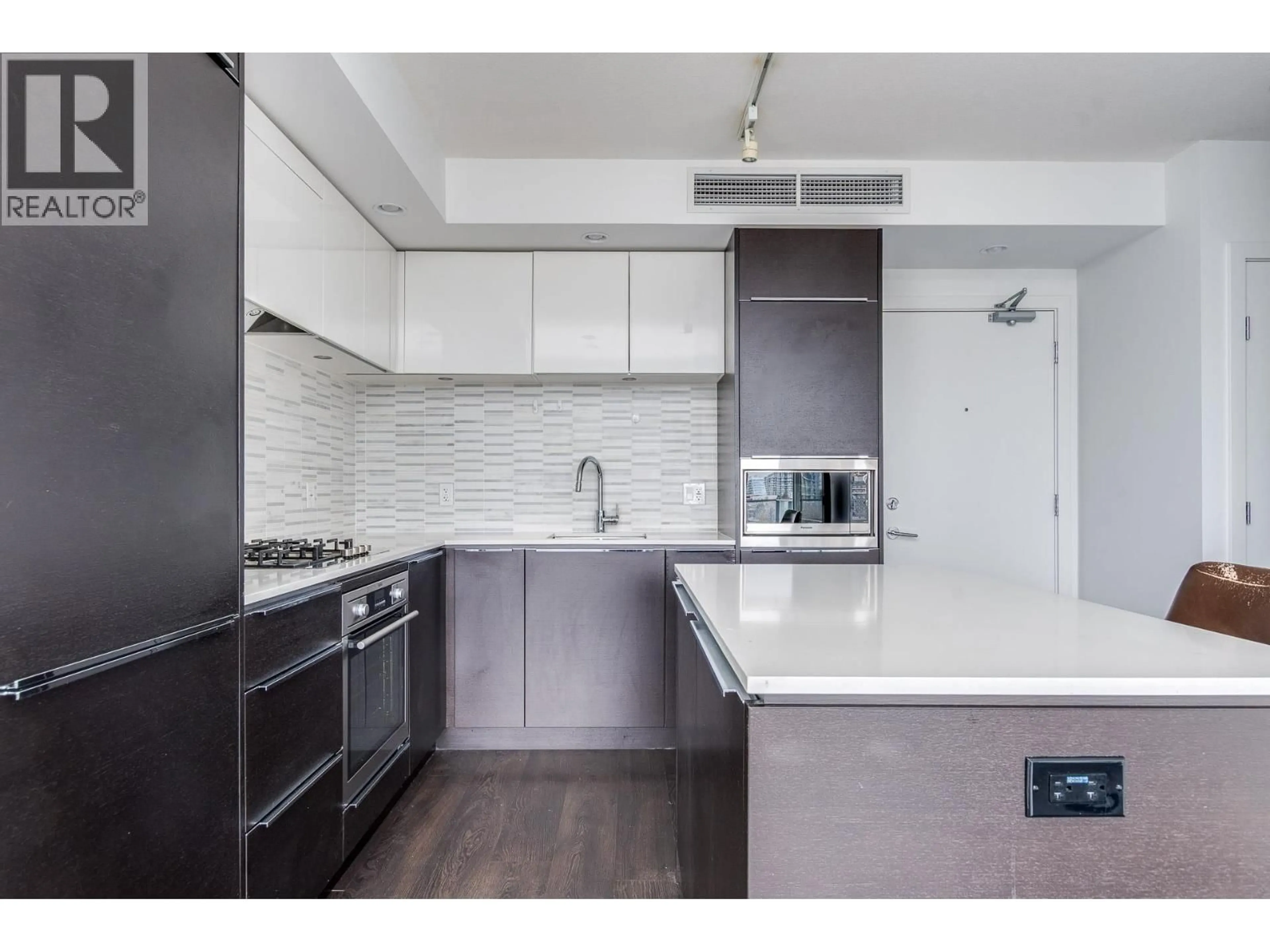Standard kitchen, unknown for 903 - 5233 GILBERT ROAD, Richmond British Columbia V7C0B3