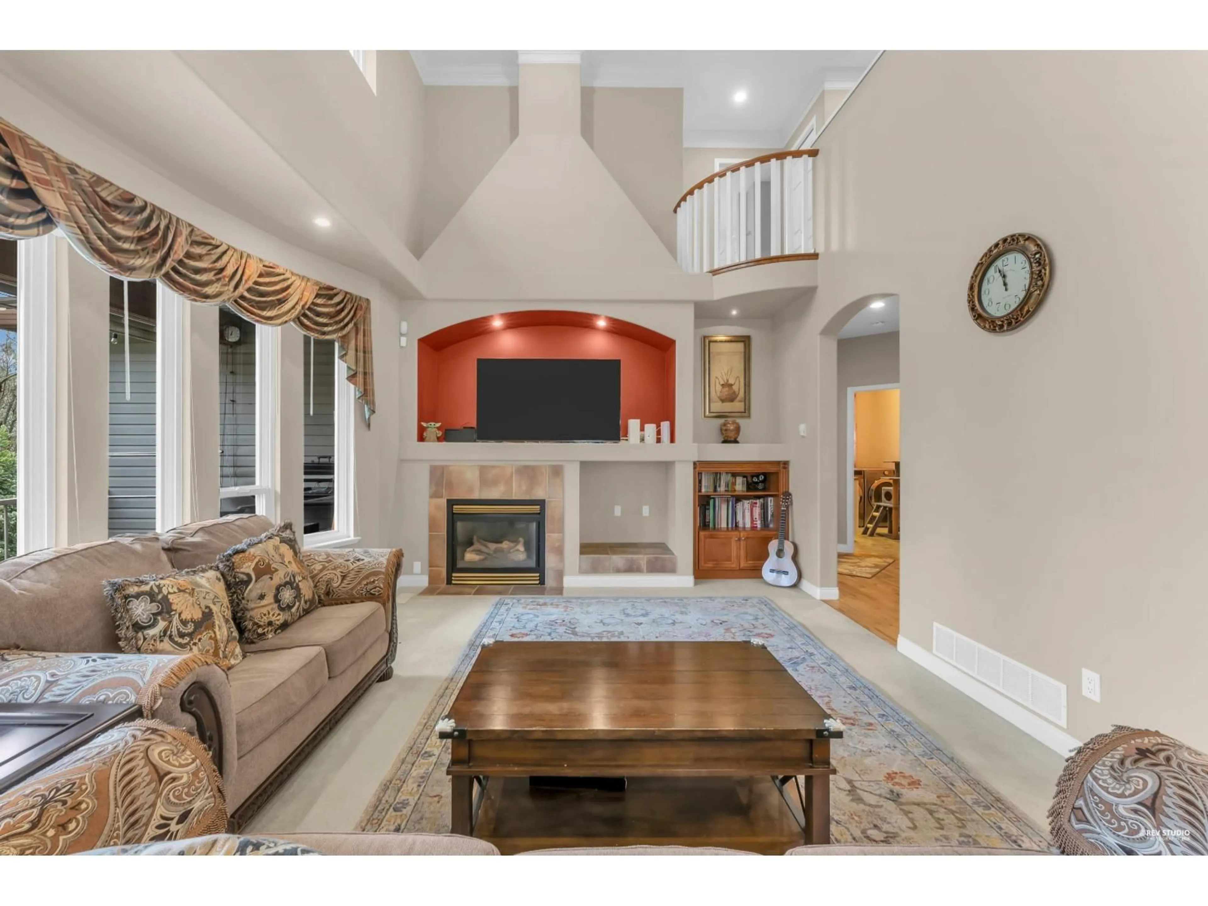 Living room with furniture, unknown for 21048 86A AVENUE, Langley British Columbia V1M2L5