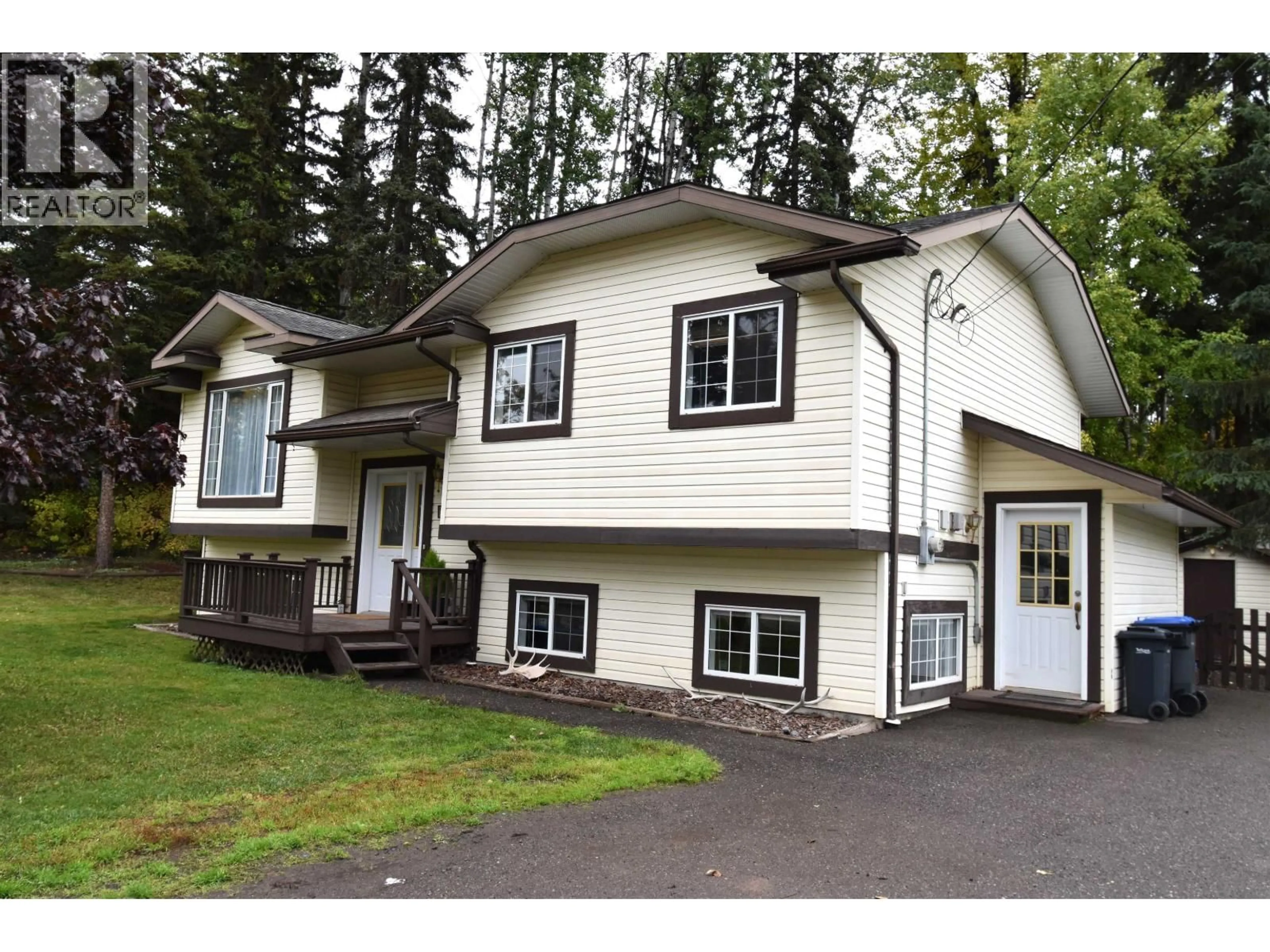 Home with vinyl exterior material, unknown for 1455 WILLOW STREET, Telkwa British Columbia V0J2X0