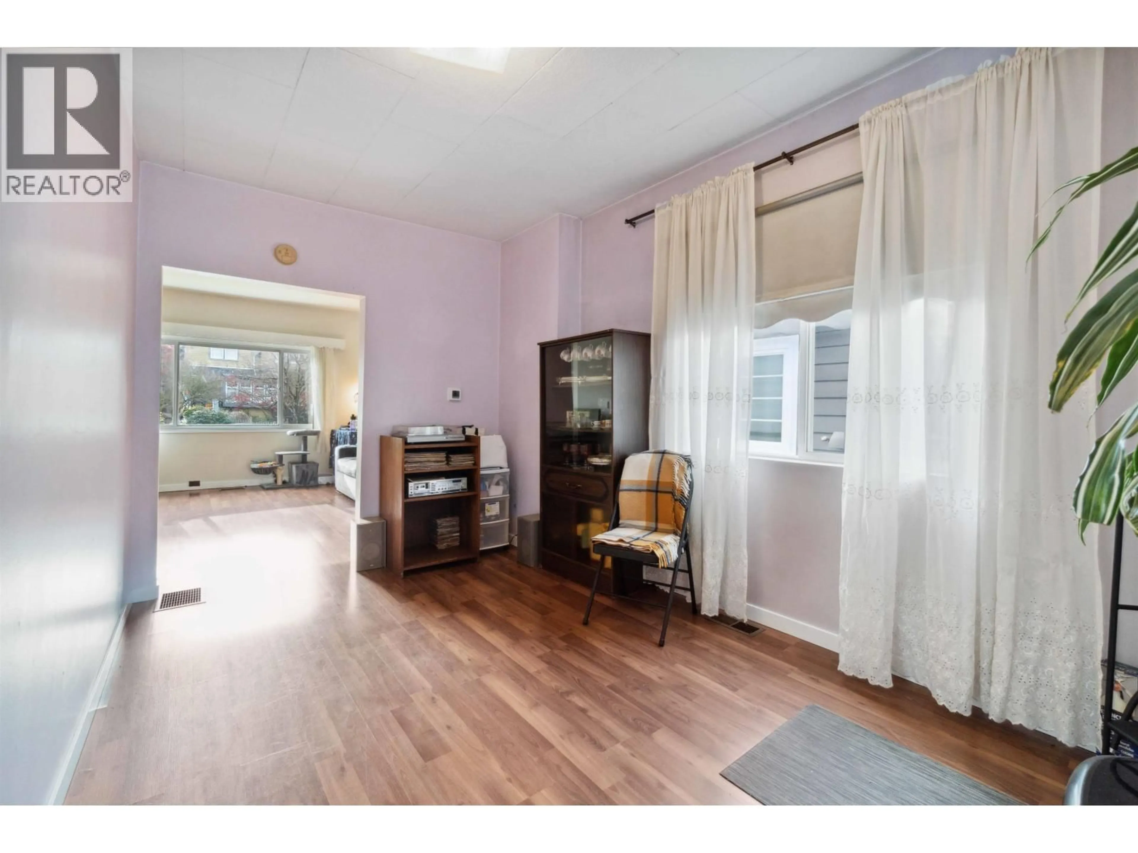 A pic of a room for 1649 GRANT STREET, Vancouver British Columbia V5L2Y4