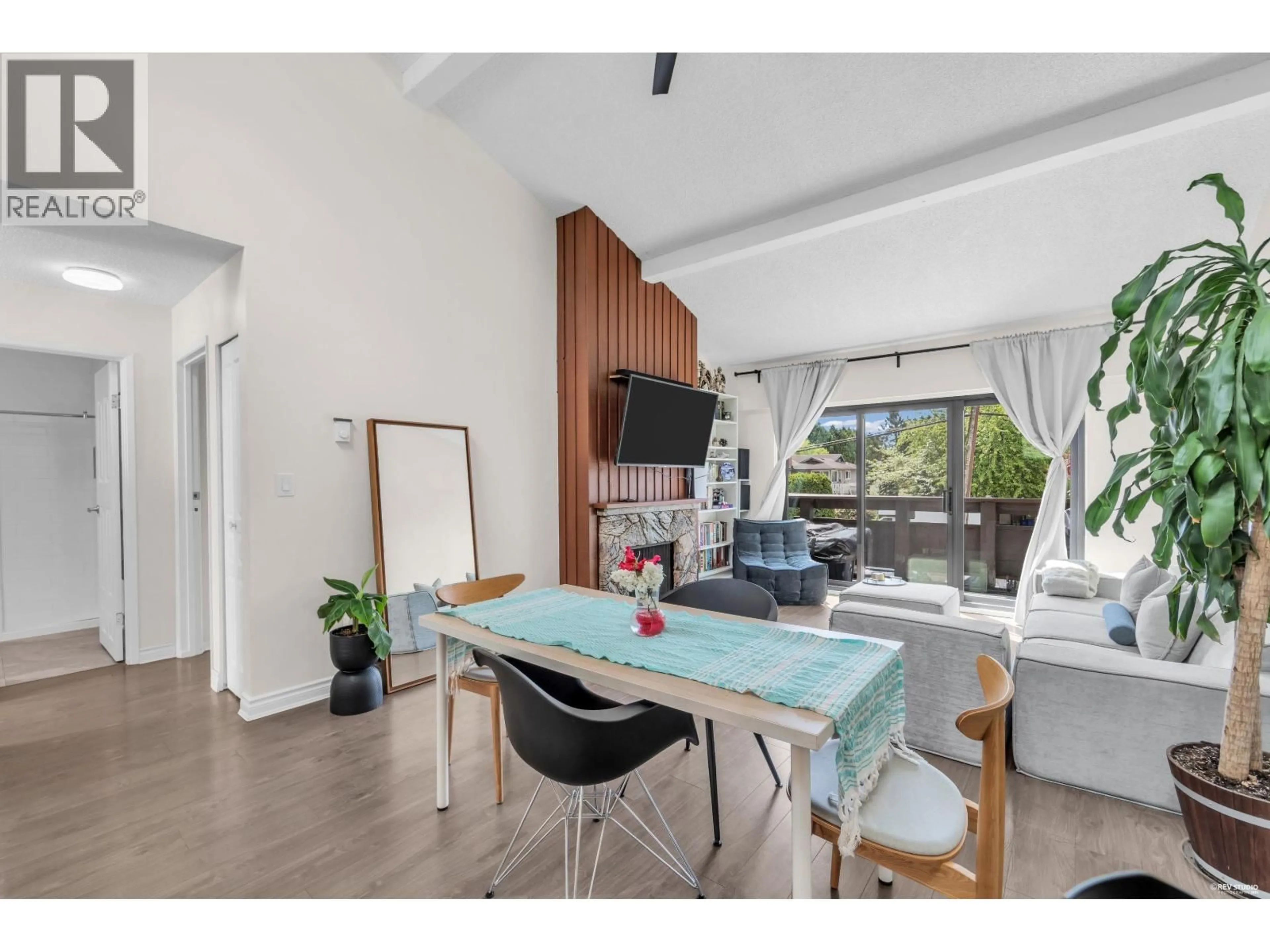 A pic of a room for 214 - 11791 KING ROAD, Richmond British Columbia V7A3B5