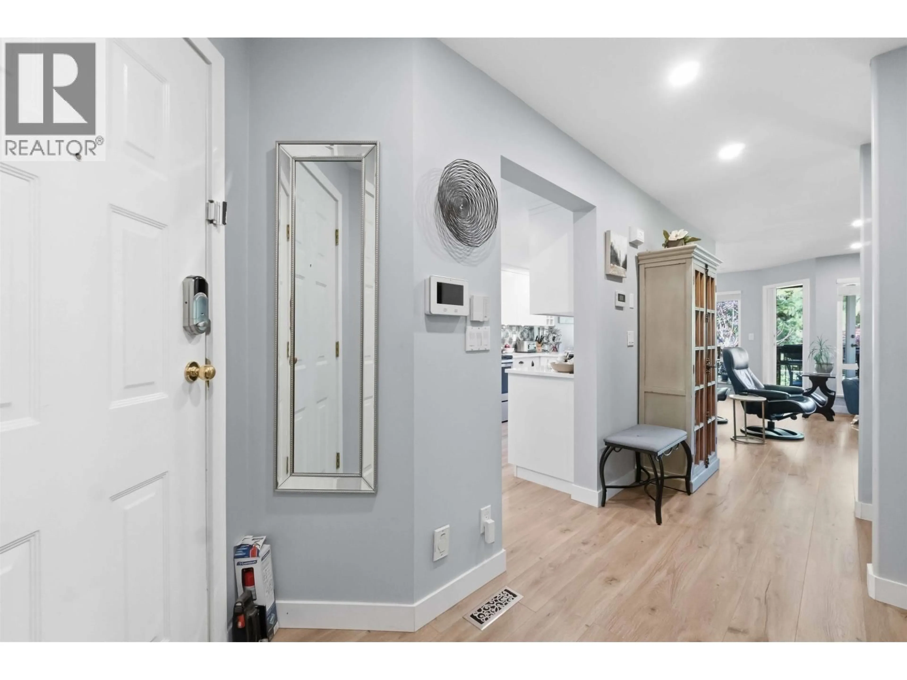 Indoor entryway for 23 - 11737 236 STREET, Maple Ridge British Columbia V4R2E5
