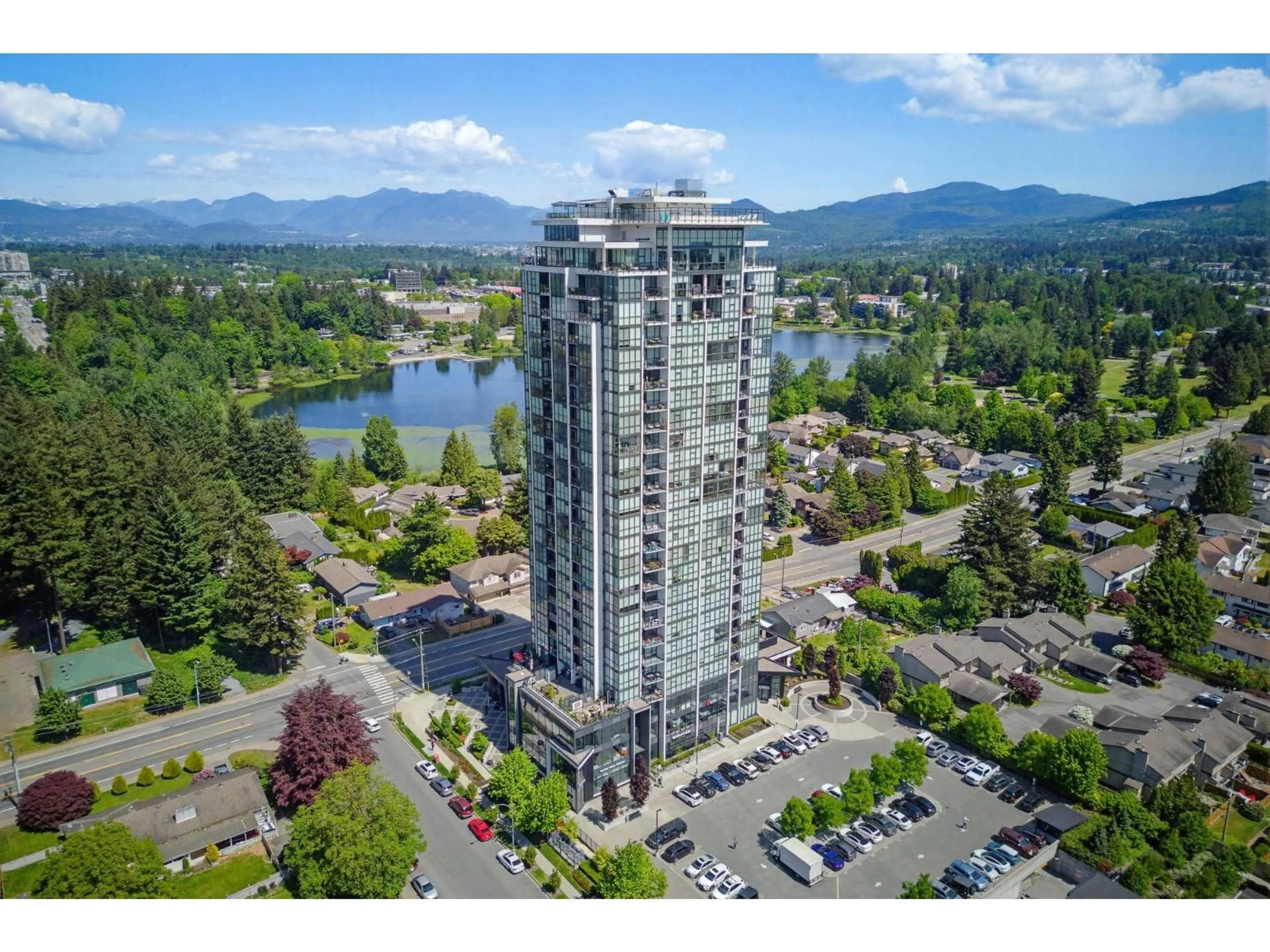 A pic from outside/outdoor area/front of a property/back of a property/a pic from drone, water/lake/river/ocean view for 1601 - 2180 GLADWIN ROAD, Abbotsford British Columbia V2S0H4