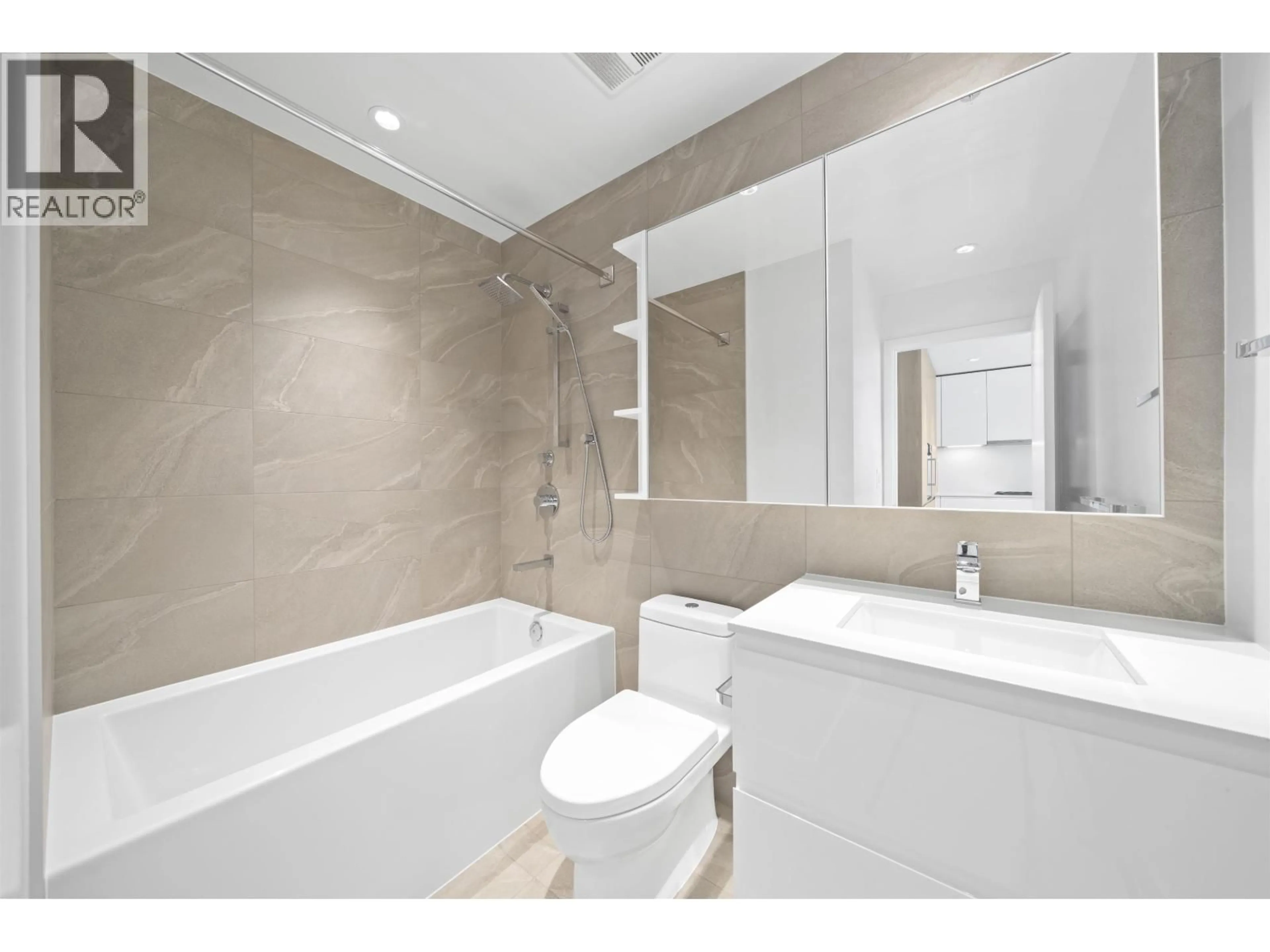 Standard bathroom, ceramic/tile floor for 604 - 6788 MINORU BOULEVARD, Richmond British Columbia V6Y0M6
