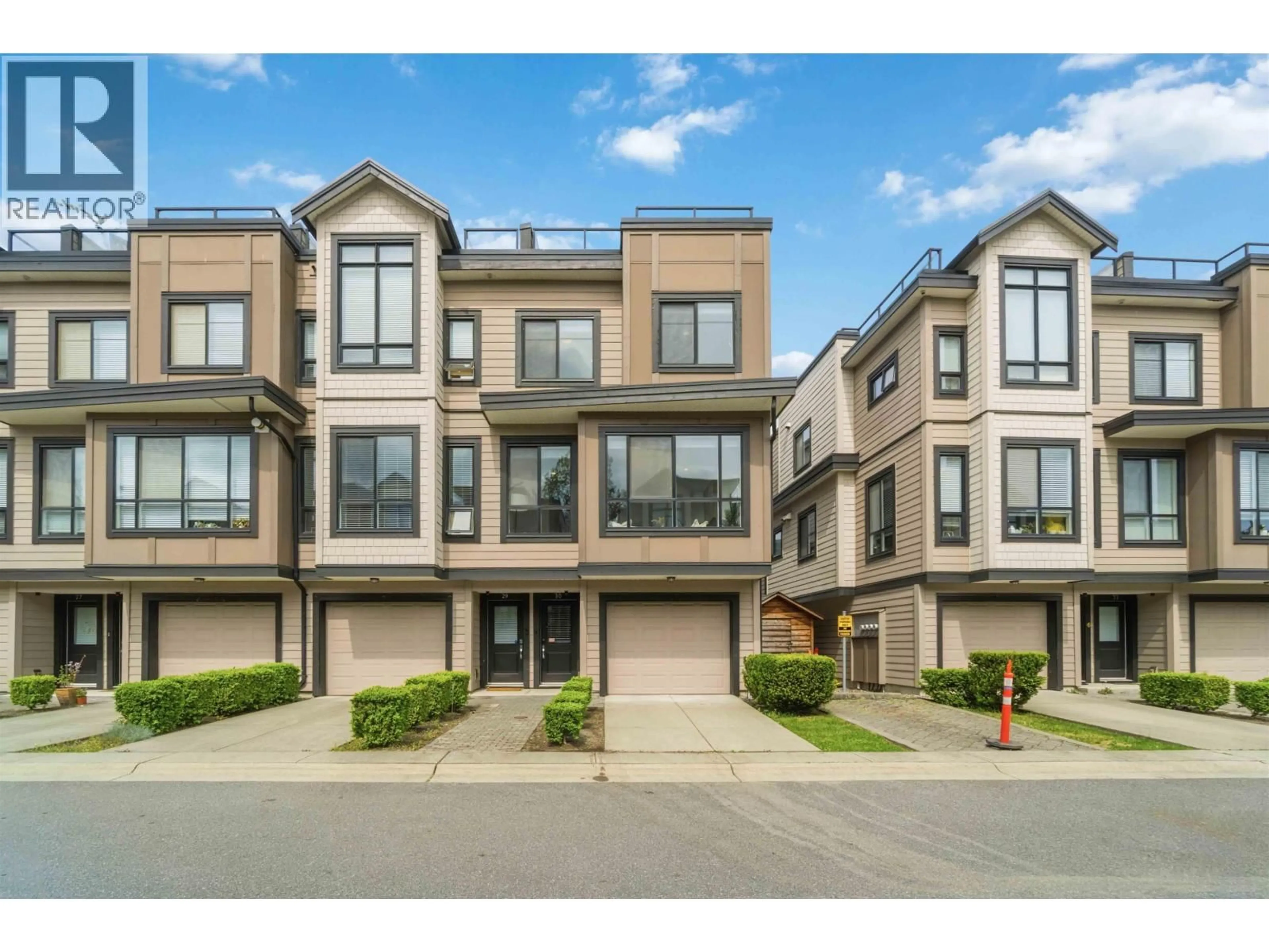 Unknown for 30 - 100 WOOD STREET, New Westminster British Columbia V3M0H6