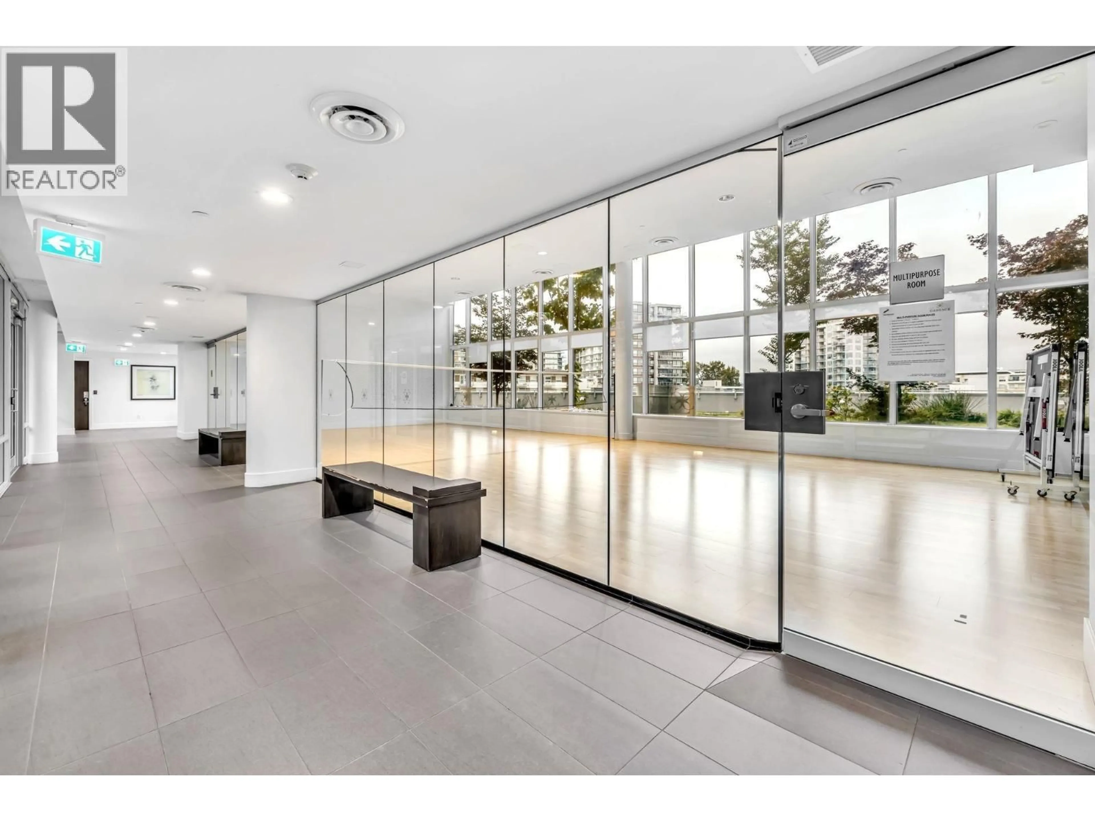 Indoor foyer for 709 - 7488 LANSDOWNE ROAD, Richmond British Columbia V7C0B9