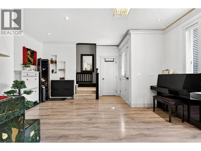 701 LEA AVENUE, Coquitlam 3