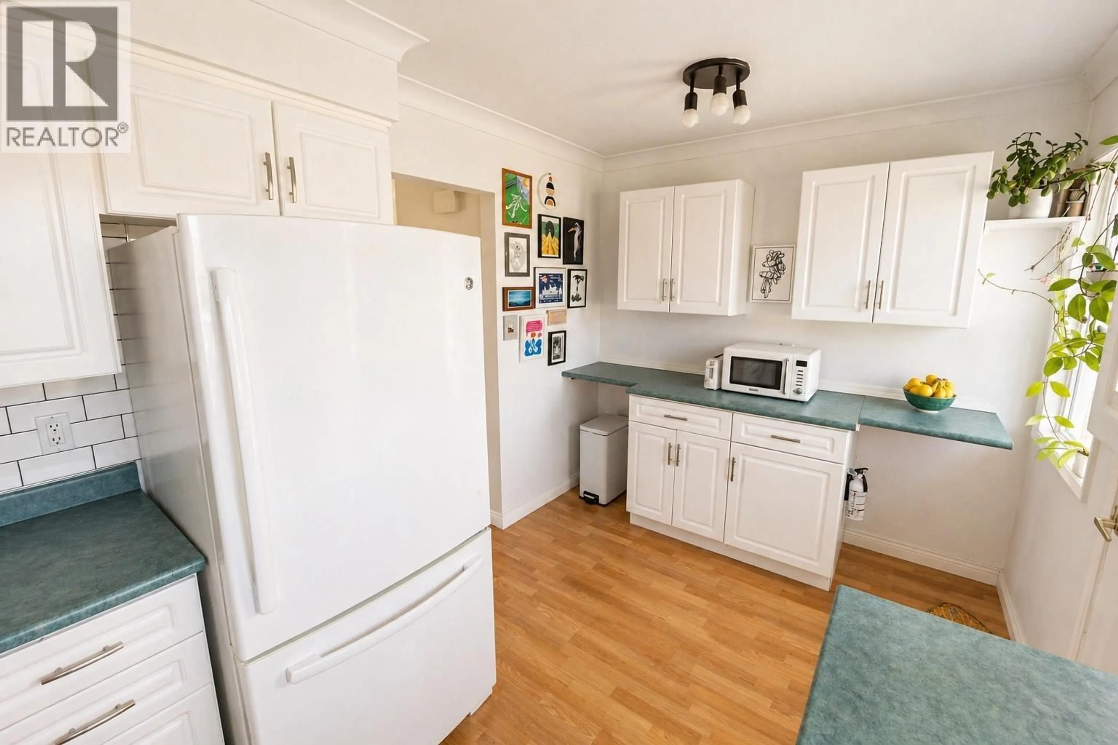 Standard kitchen, unknown for 5010 LANFEAR DRIVE, Terrace British Columbia V8G3H6