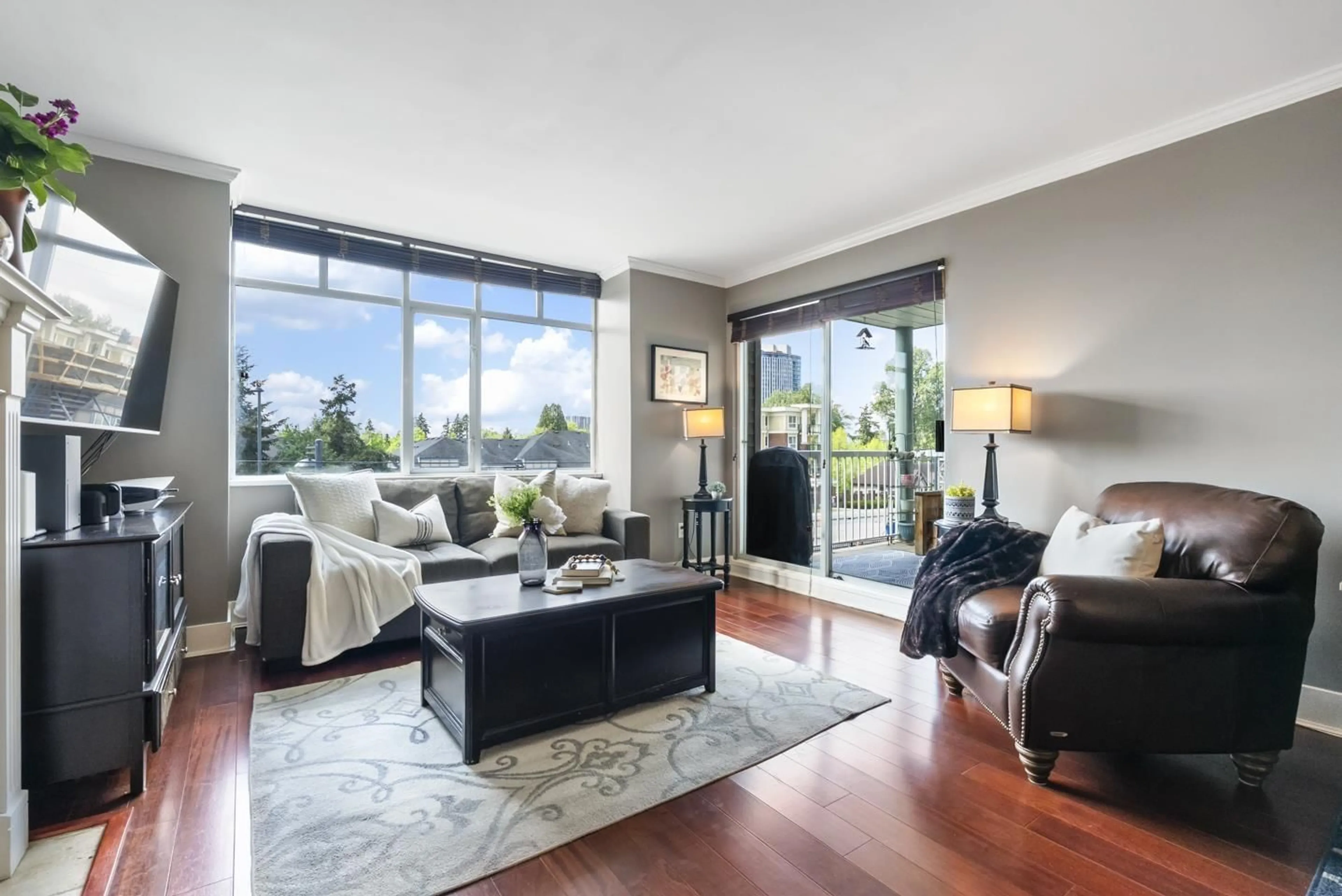 Living room with furniture, unknown for 206 - 9763 140 STREET, Surrey British Columbia V3T4M4