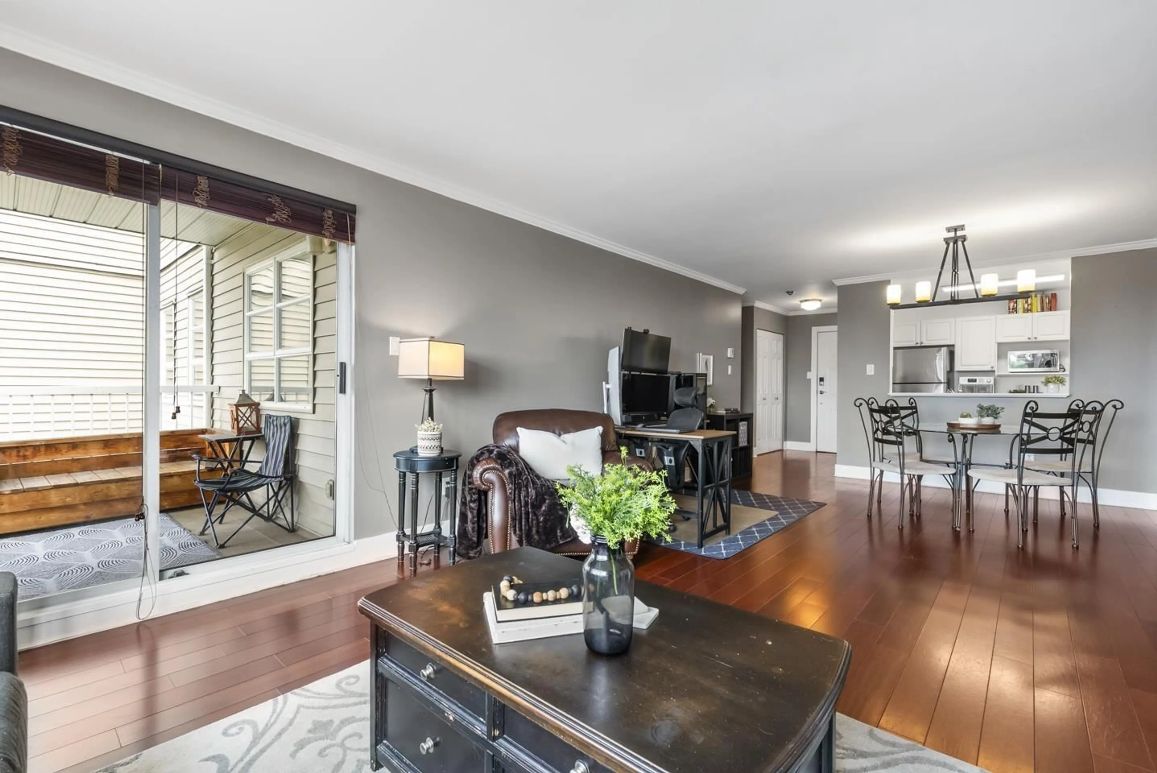 Living room with furniture, unknown for 206 - 9763 140 STREET, Surrey British Columbia V3T4M4
