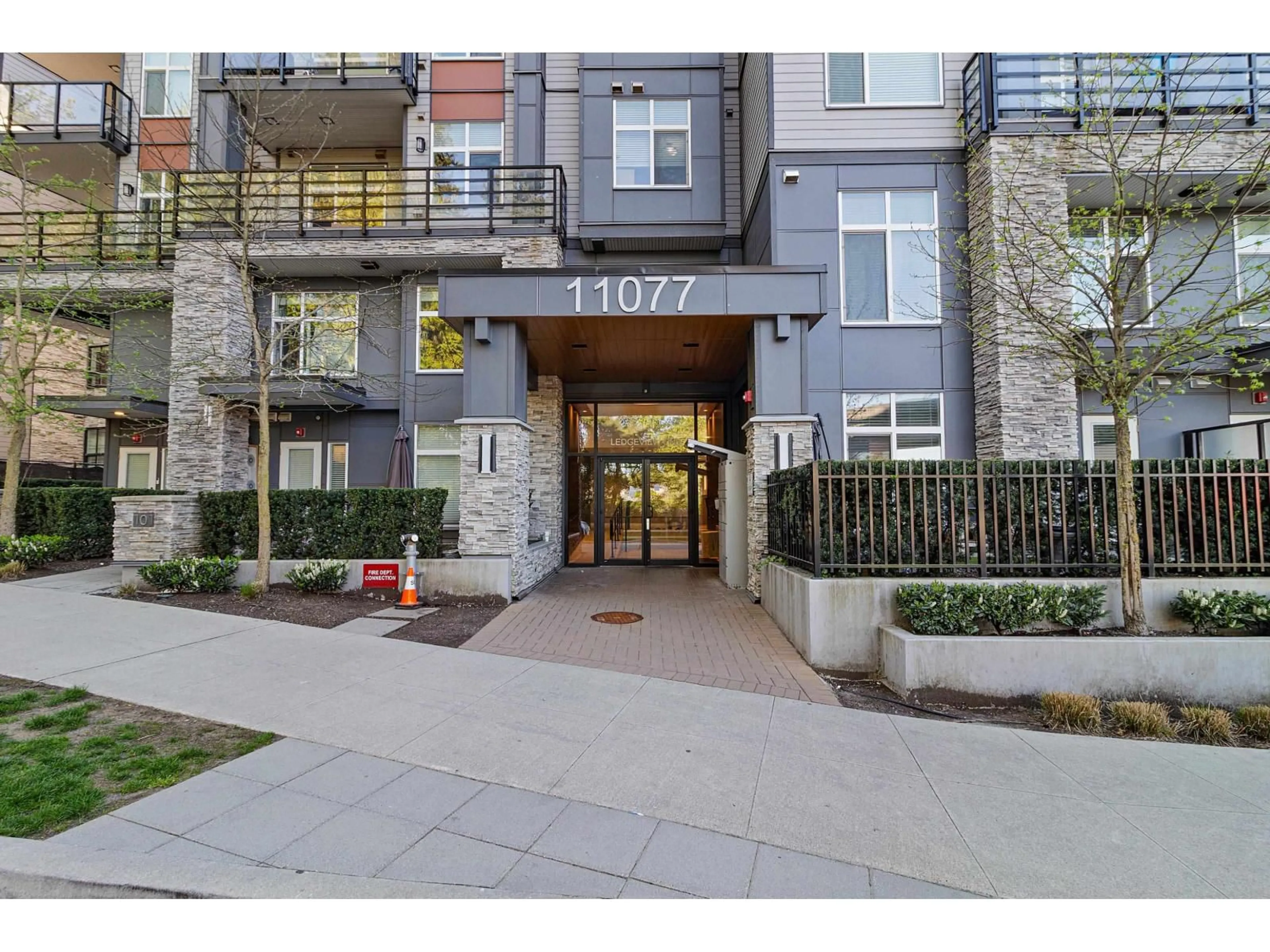 Unknown for 413 - 11077 RAVINE ROAD, Surrey British Columbia V3T0R7