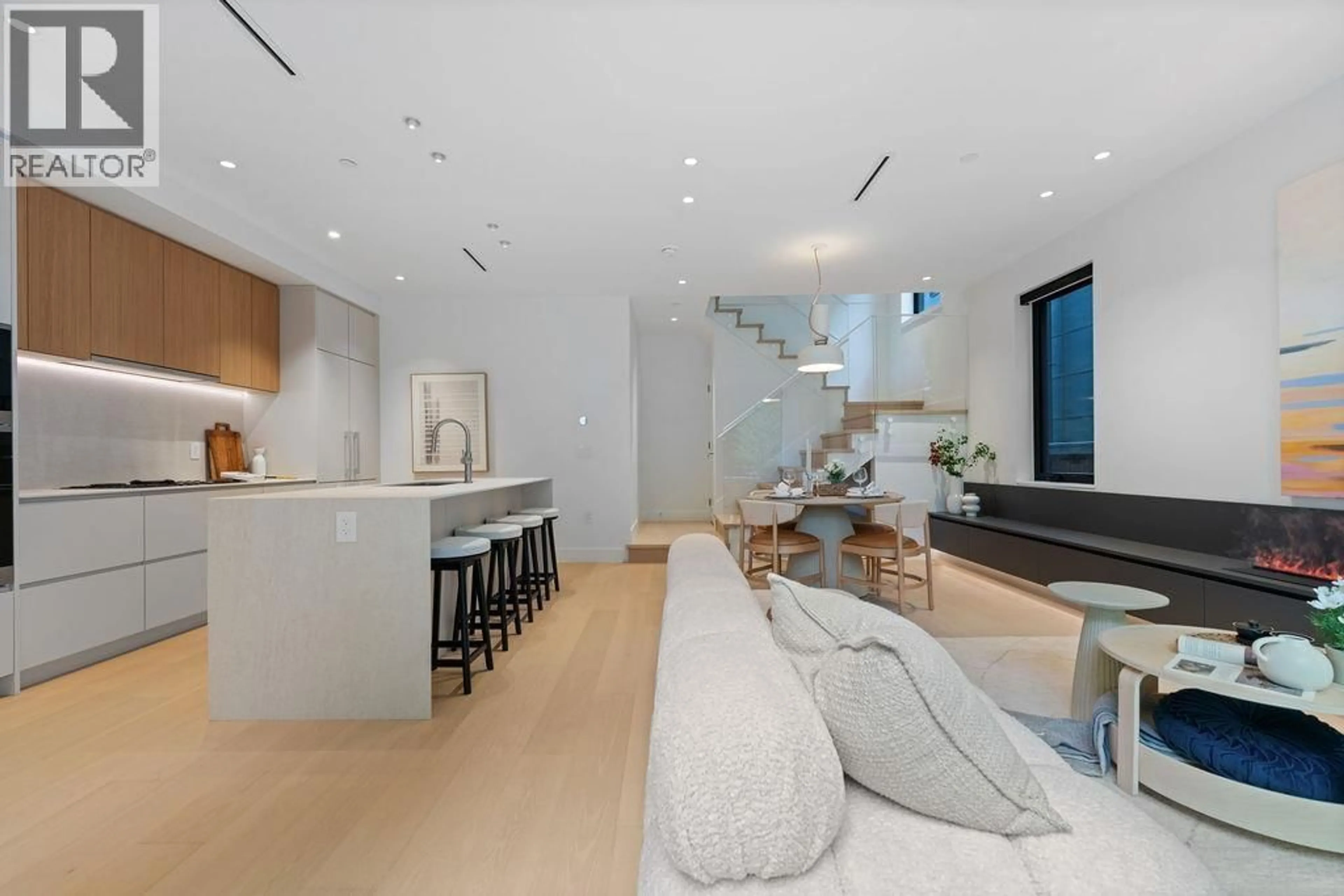 Open concept kitchen, unknown for 1 - 2926 12TH AVENUE, Vancouver British Columbia V6K2R3