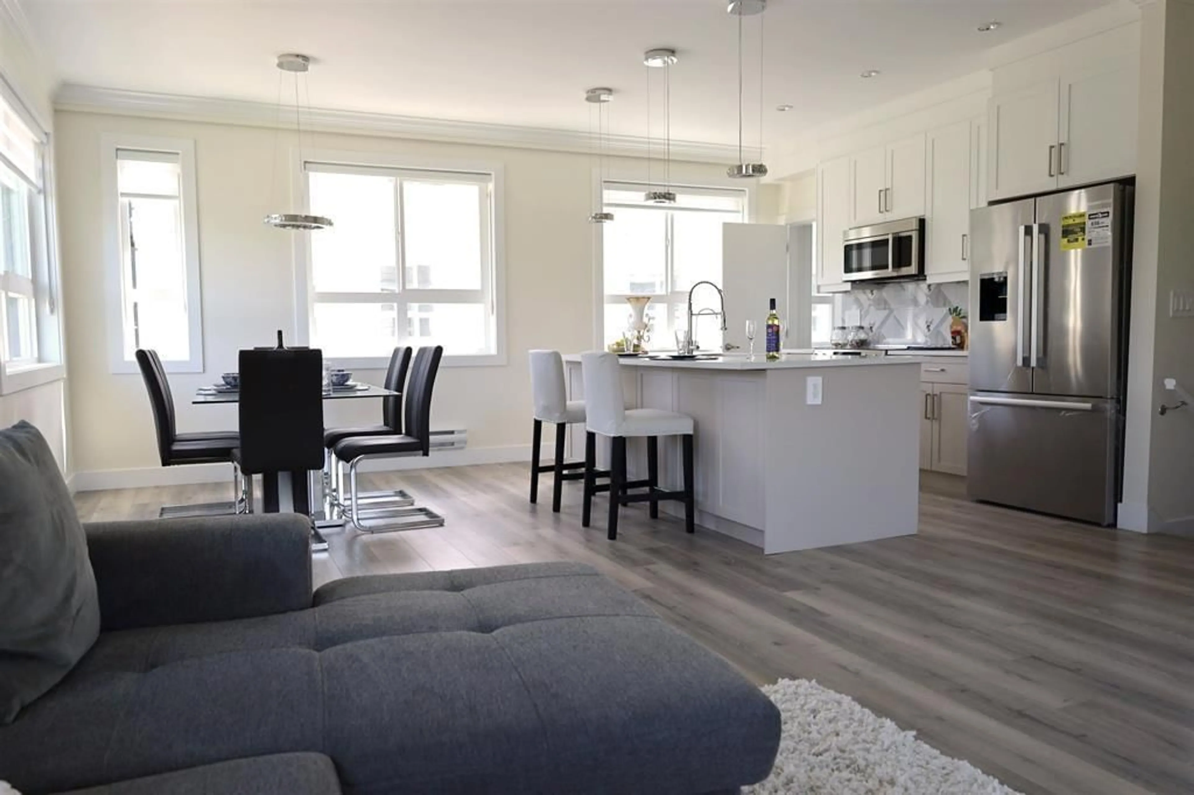 Open concept kitchen, unknown for 32 - 8181 135A STREET, Surrey British Columbia V3W3N8