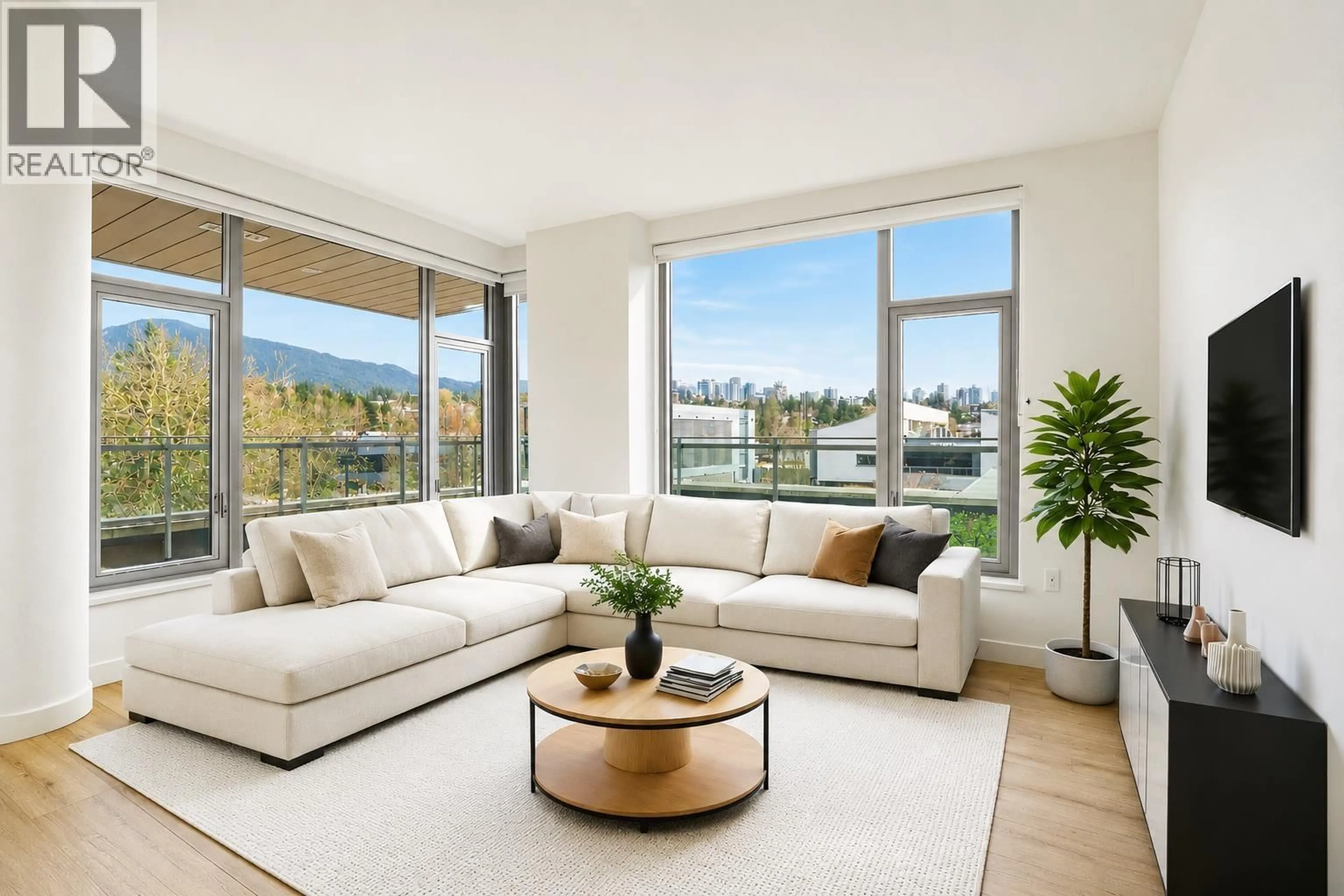 Living room with furniture, unknown for 312 - 755 HARBOURSIDE DRIVE, North Vancouver British Columbia V7P0G1