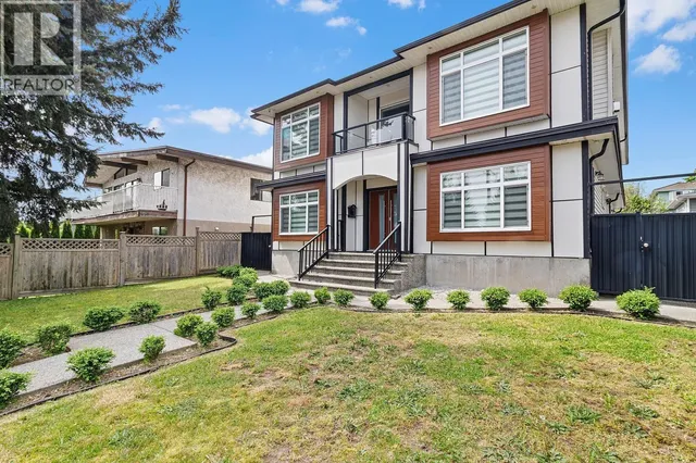 8175 10TH AVENUE, Burnaby 4