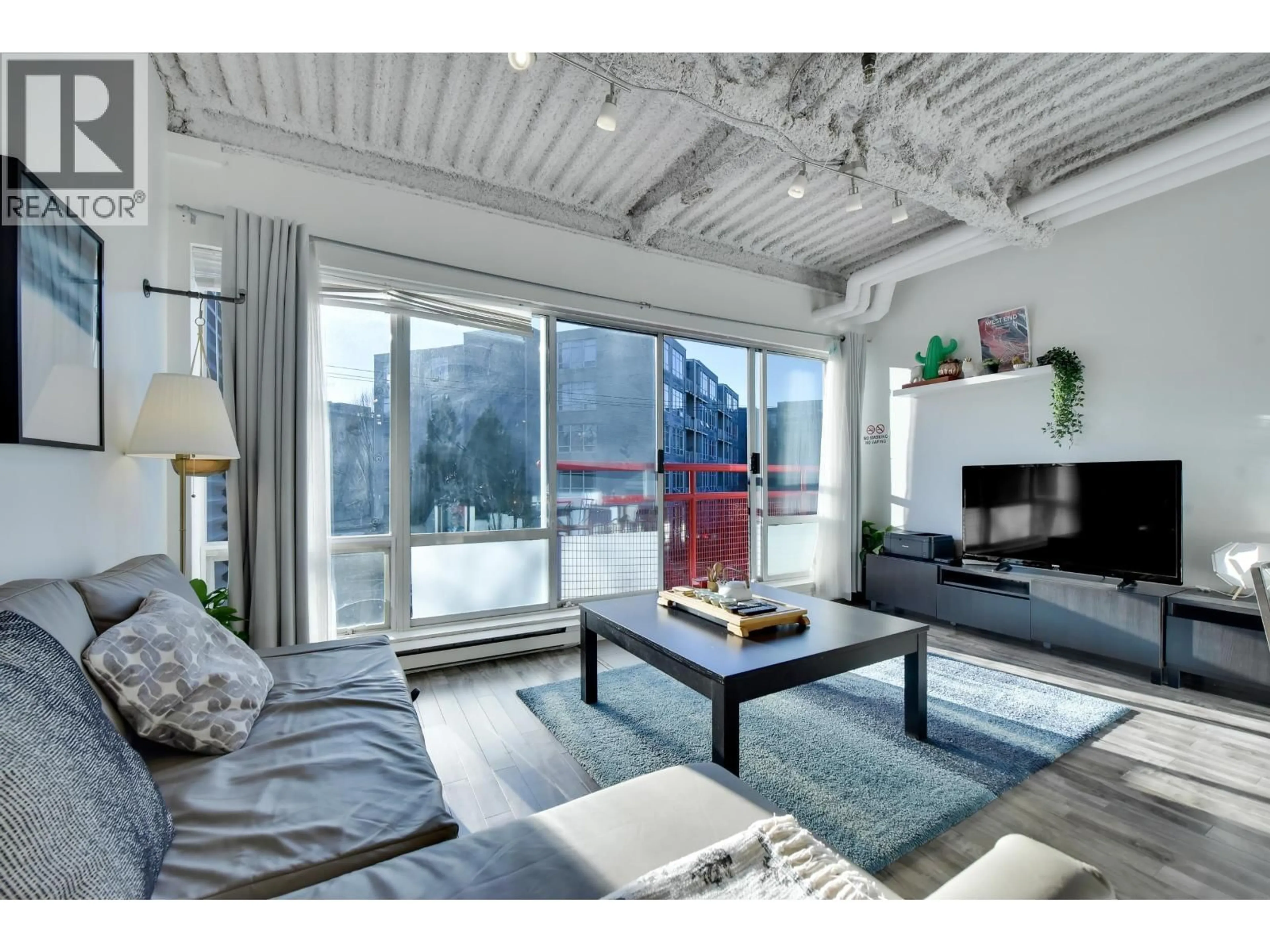 Living room with furniture, unknown for 305 - 350 2ND AVENUE, Vancouver British Columbia V5T4R8