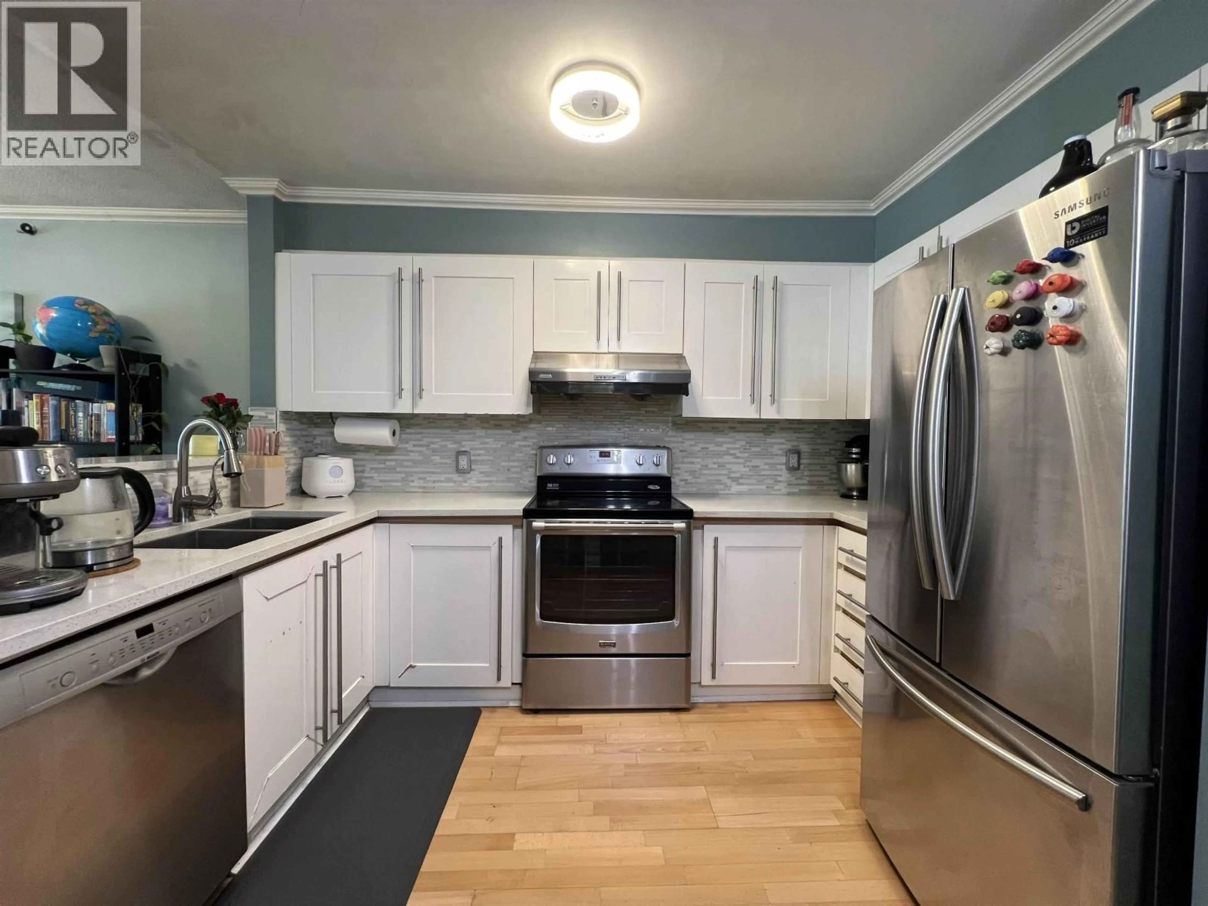 Standard kitchen, unknown for 120 - 8620 JONES ROAD, Richmond British Columbia V6Y3Z4