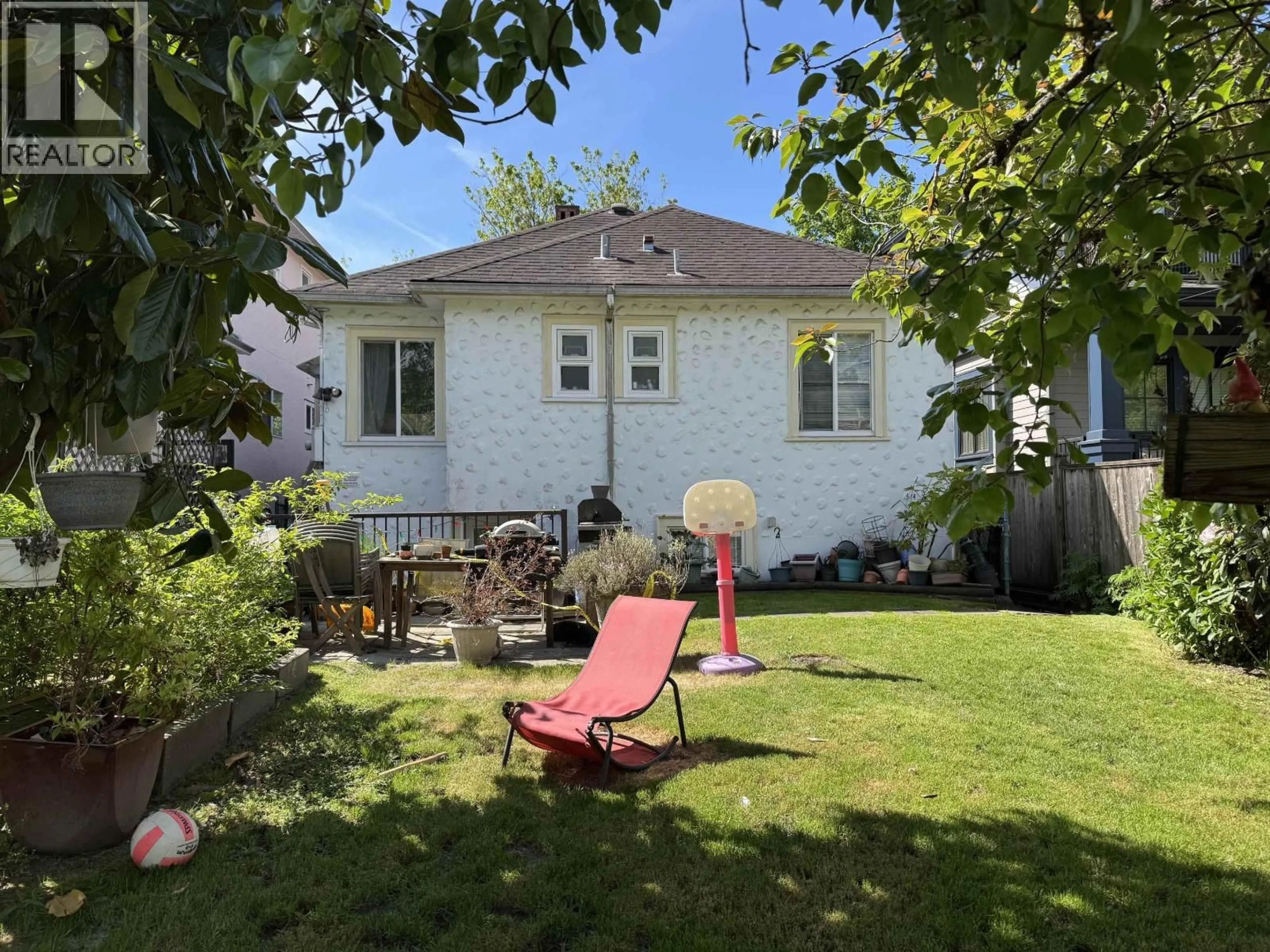 Unknown for 185 23RD AVENUE, Vancouver British Columbia V5Y2H1