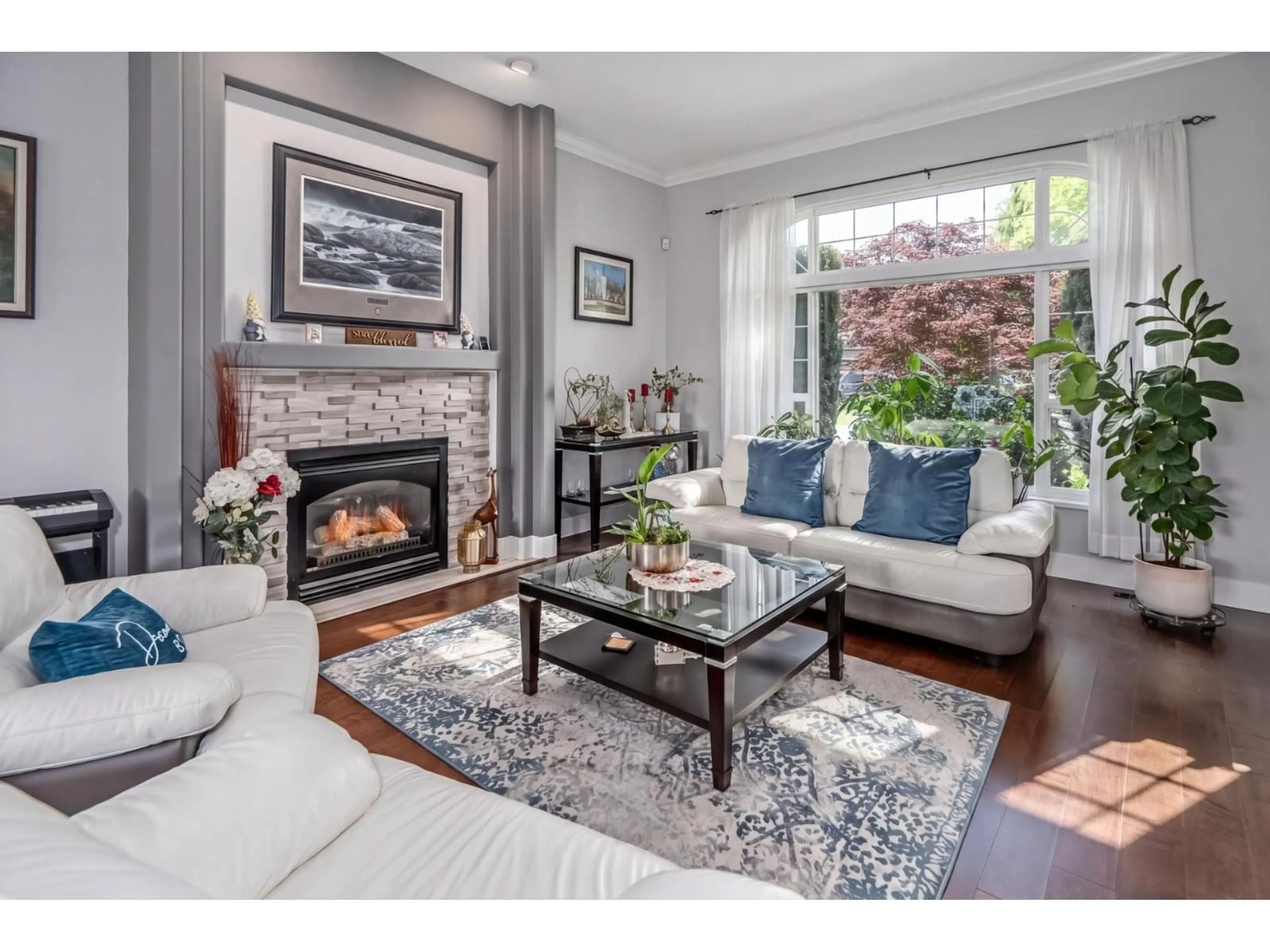 Living room with furniture, unknown for 18488 63A AVENUE, Surrey British Columbia V3S8B9