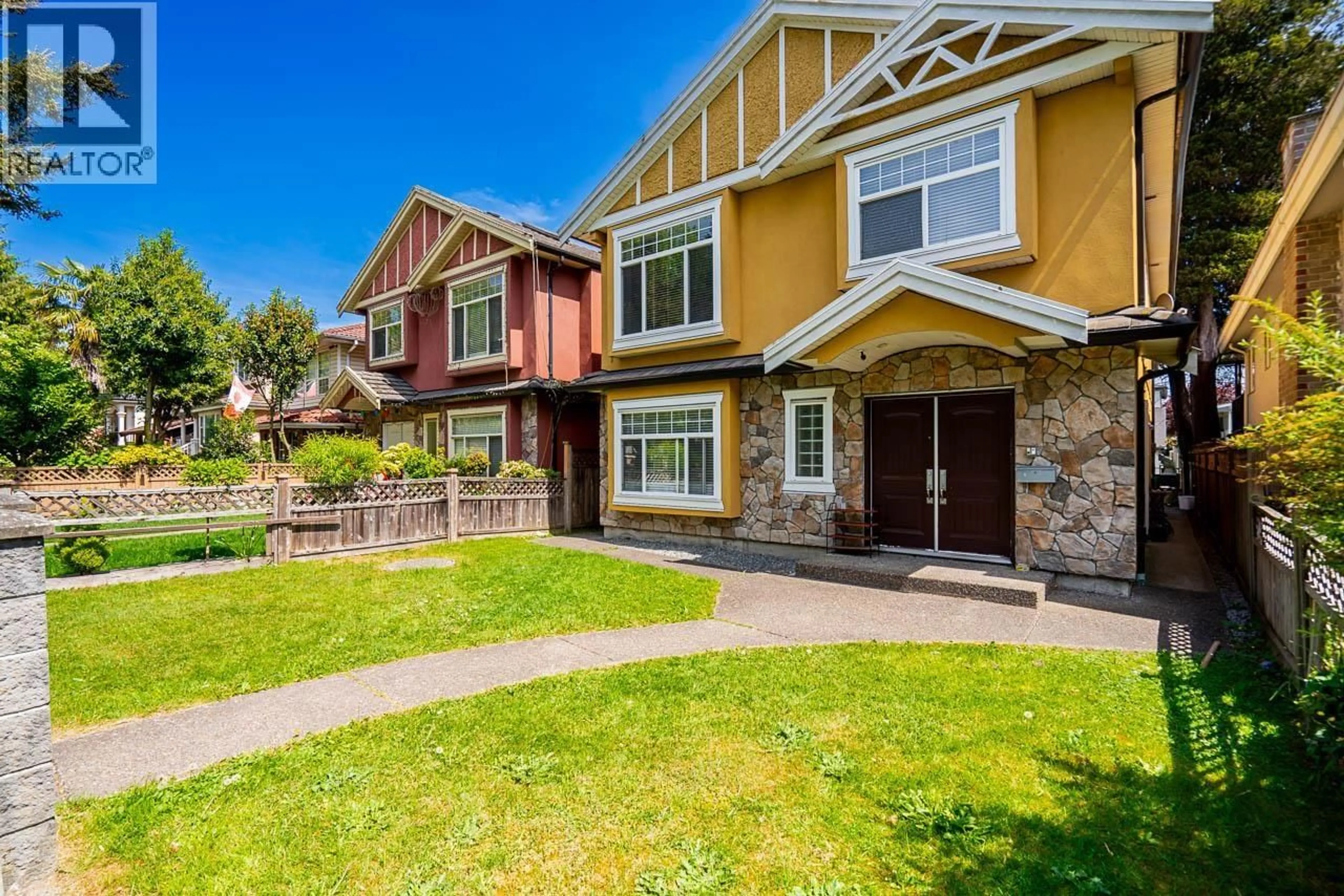 Home with vinyl exterior material, street for 7202 ROSS STREET, Vancouver British Columbia V5X4B6