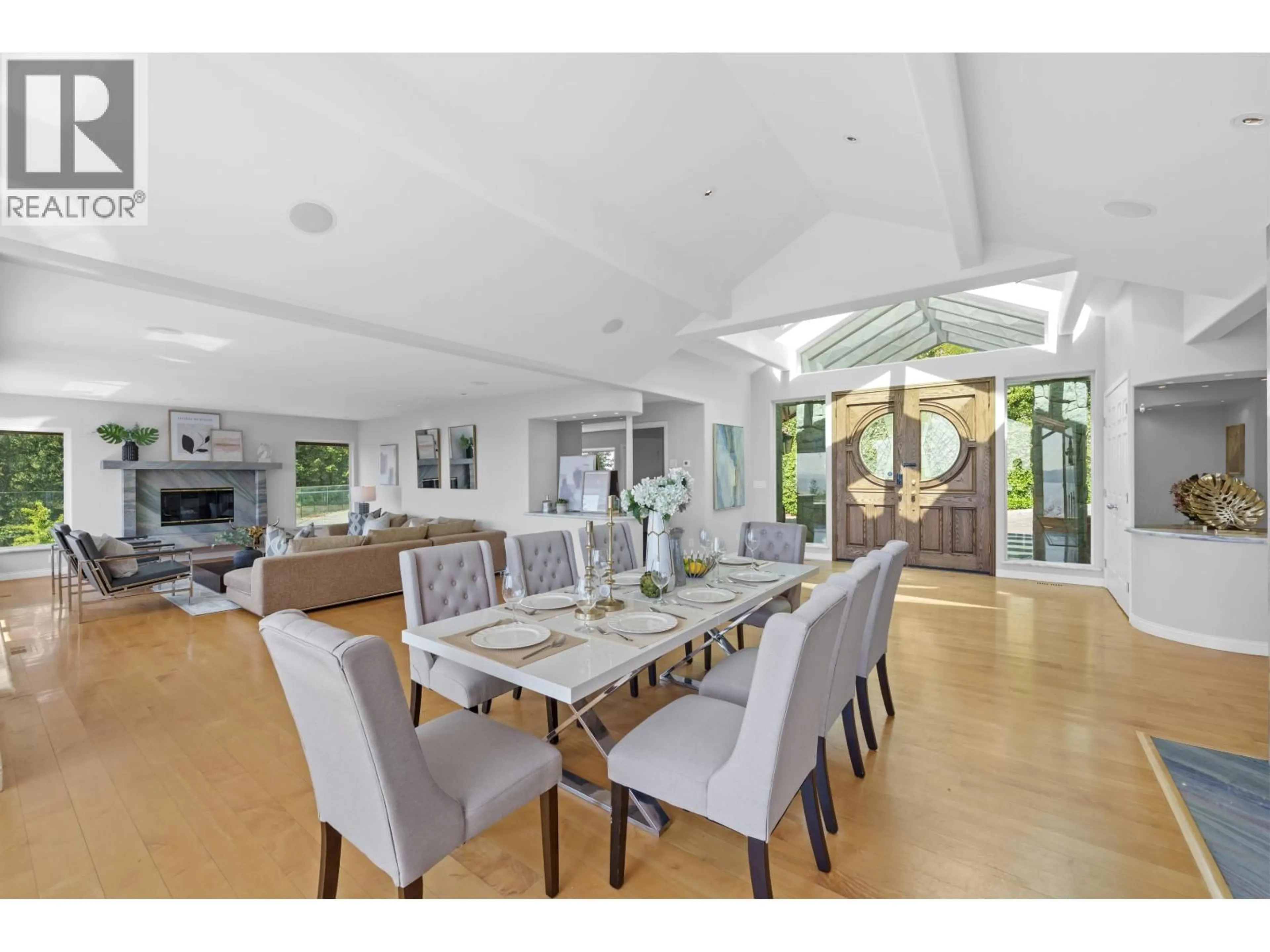 Dining room, unknown for 4253 ROCKBANK PLACE, West Vancouver British Columbia V7W1A8