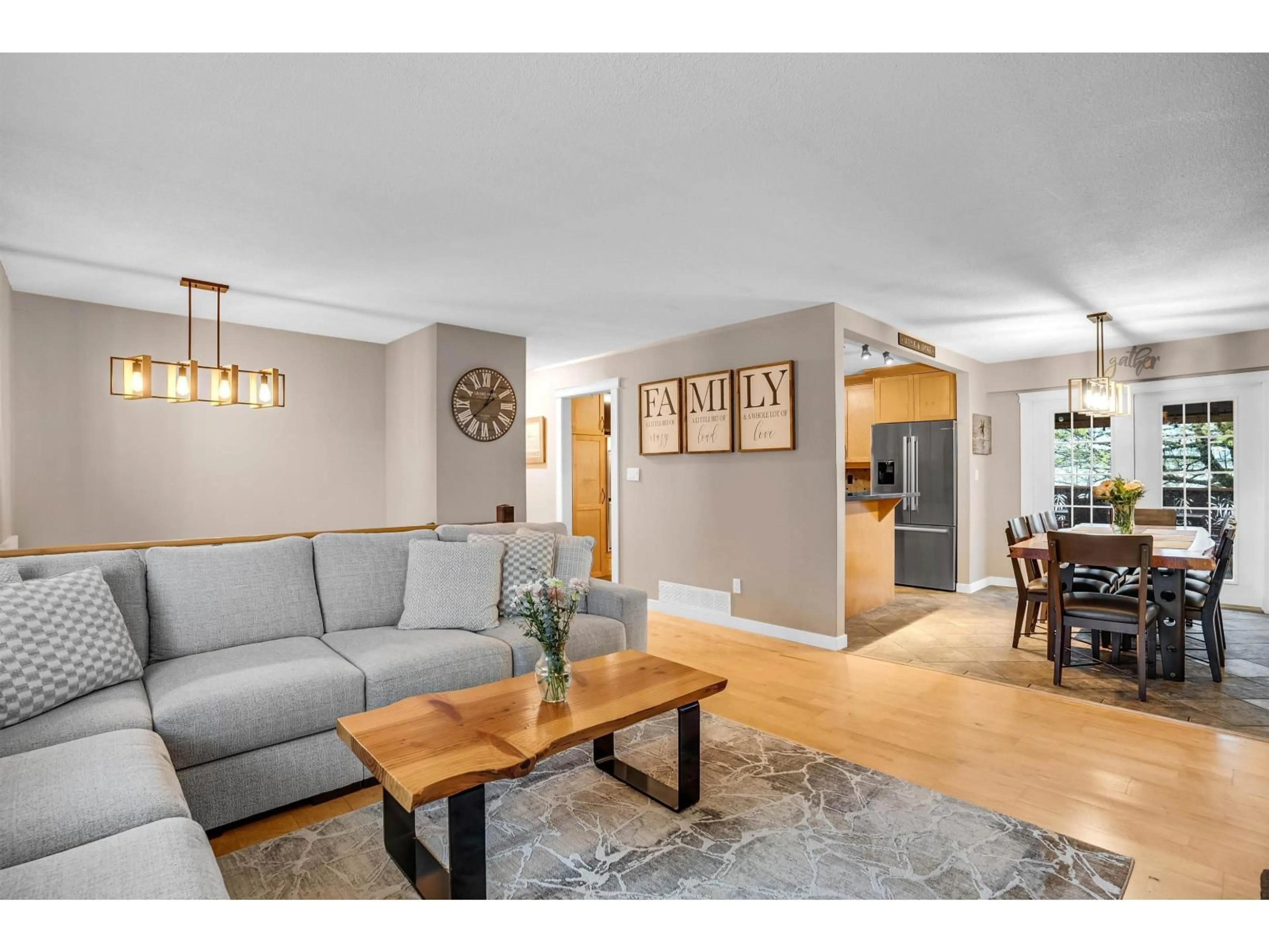 Living room with furniture, unknown for 11472 85 AVENUE, Delta British Columbia V4C2T7