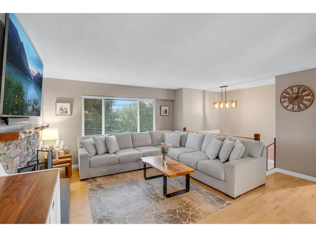 11472 85 AVENUE, Delta 5