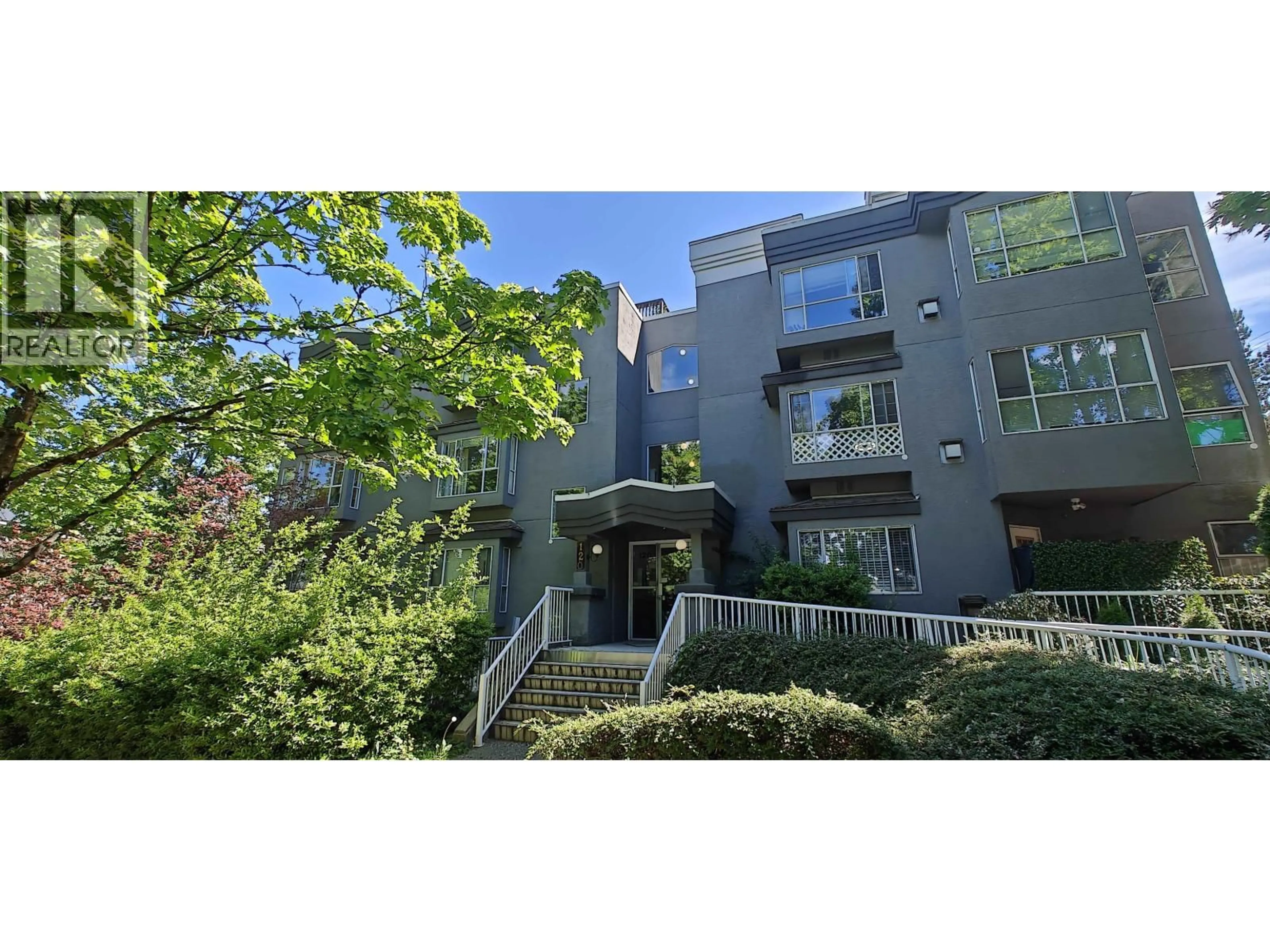 A pic from outside/outdoor area/front of a property/back of a property/a pic from drone, unknown for 302 - 120 GARDEN DRIVE, Vancouver British Columbia V5L4P4