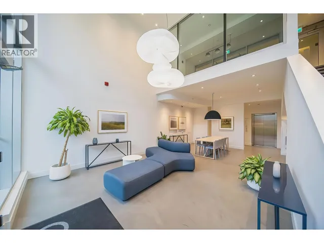 307 - 9888 UNIVERSITY CRESCENT, Burnaby 3