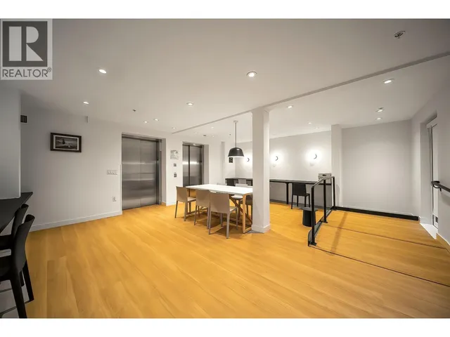 307 - 9888 UNIVERSITY CRESCENT, Burnaby 5
