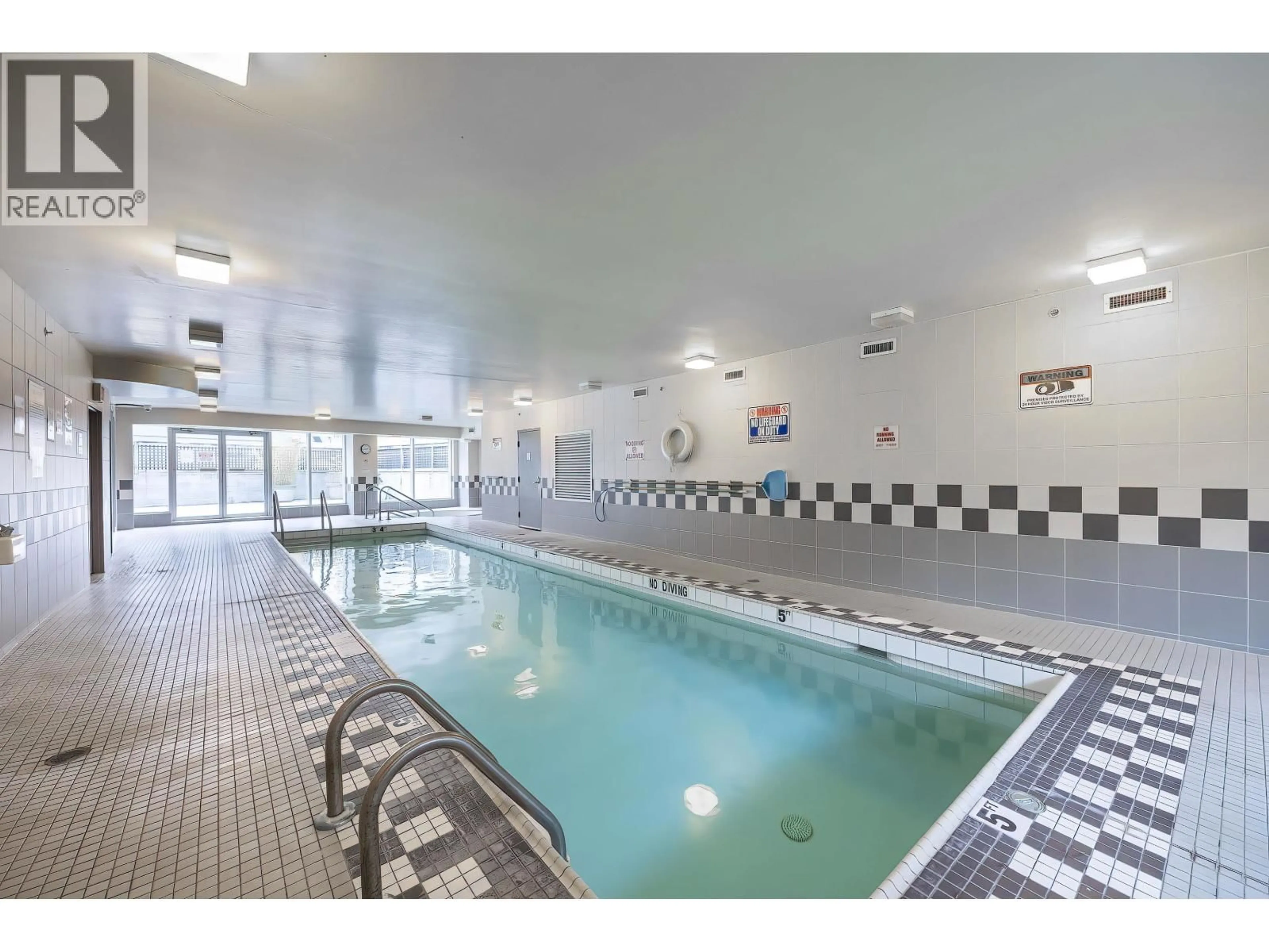 Pool for 1802 - 6088 WILLINGDON AVENUE, Burnaby British Columbia V5H4V2