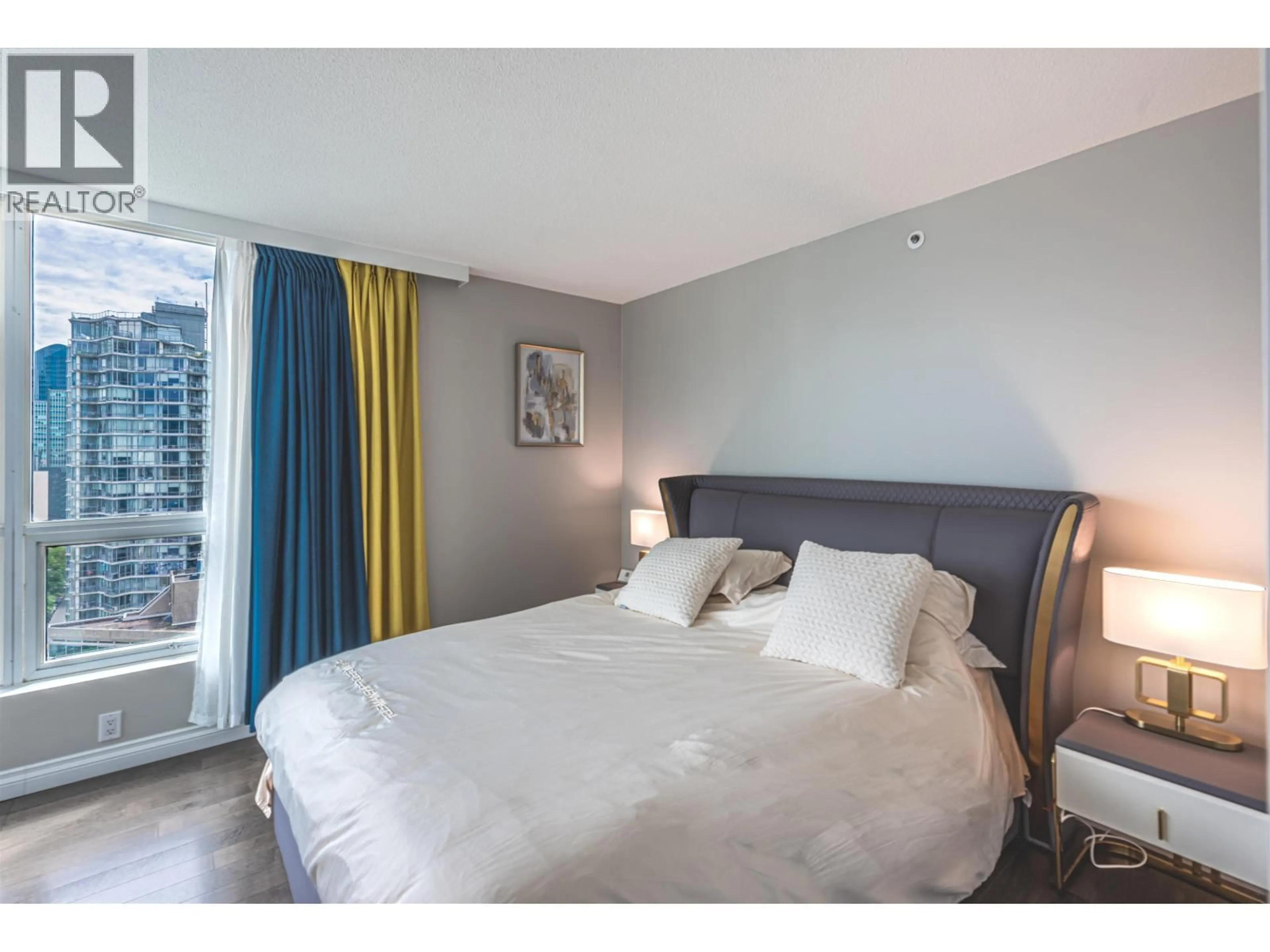Bedroom with bed, unknown for 2302 - 555 JERVIS STREET, Vancouver British Columbia V6E0C9