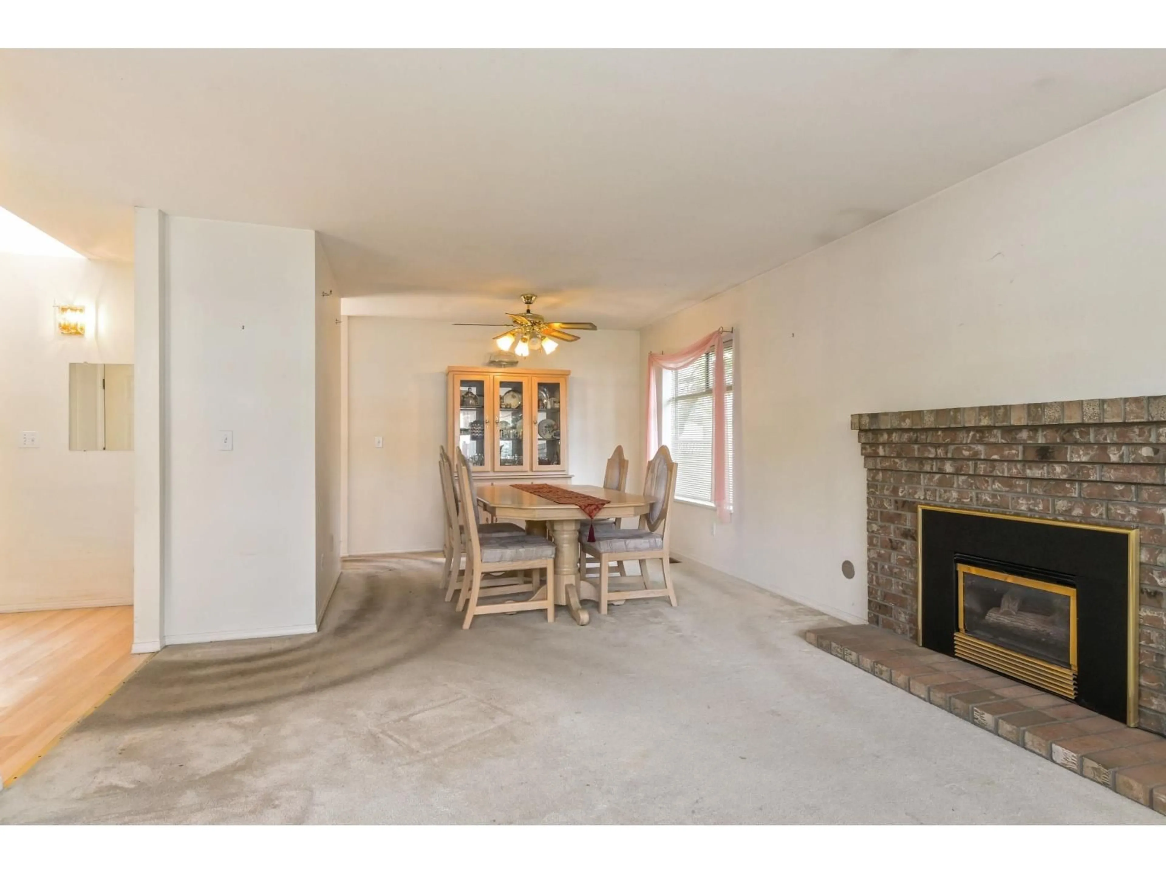 Unknown for 14306 72A AVENUE, Surrey British Columbia V3W2R3