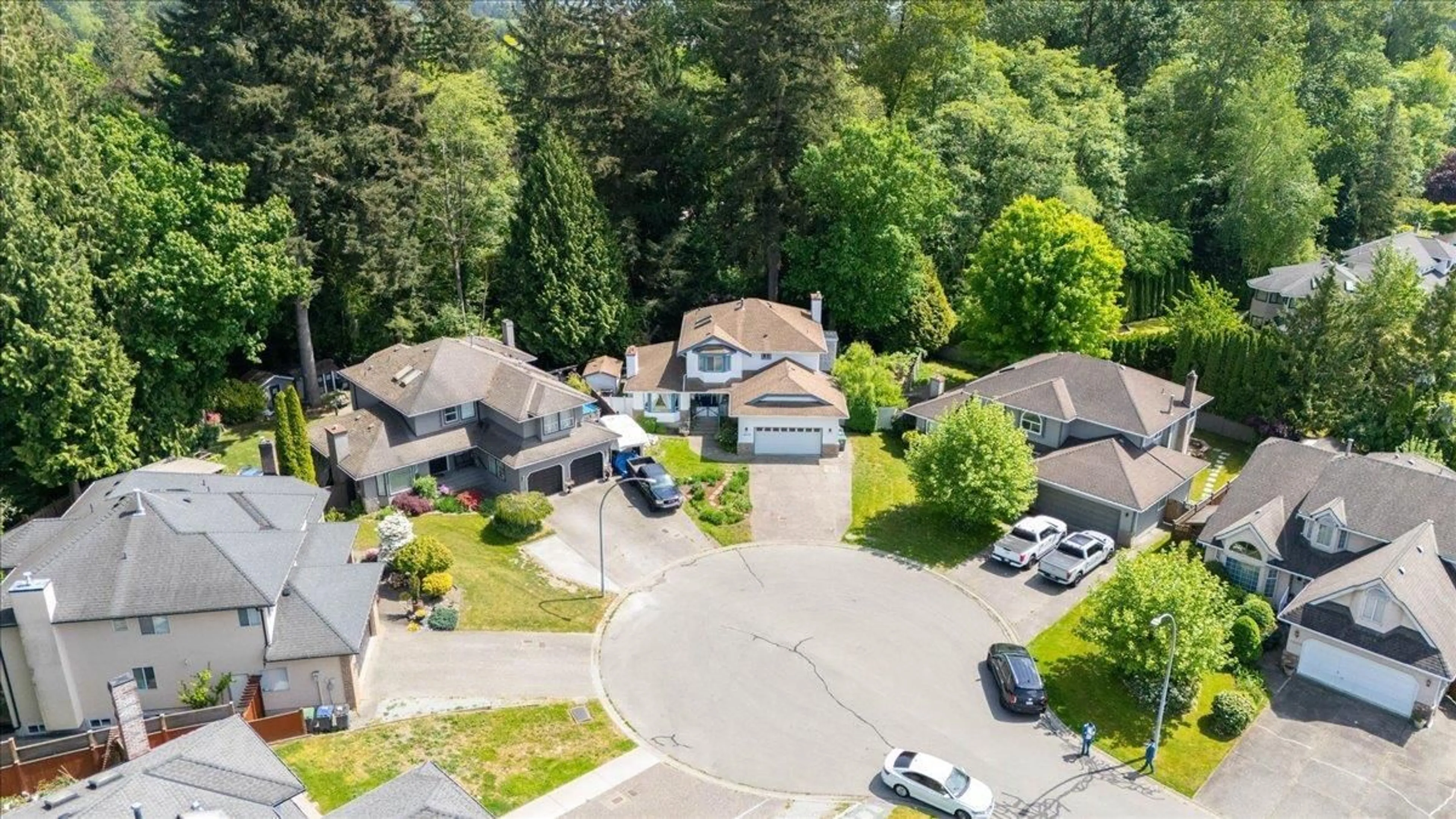A pic from outside/outdoor area/front of a property/back of a property/a pic from drone, street for 14336 86 AVENUE, Surrey British Columbia V3W0N9