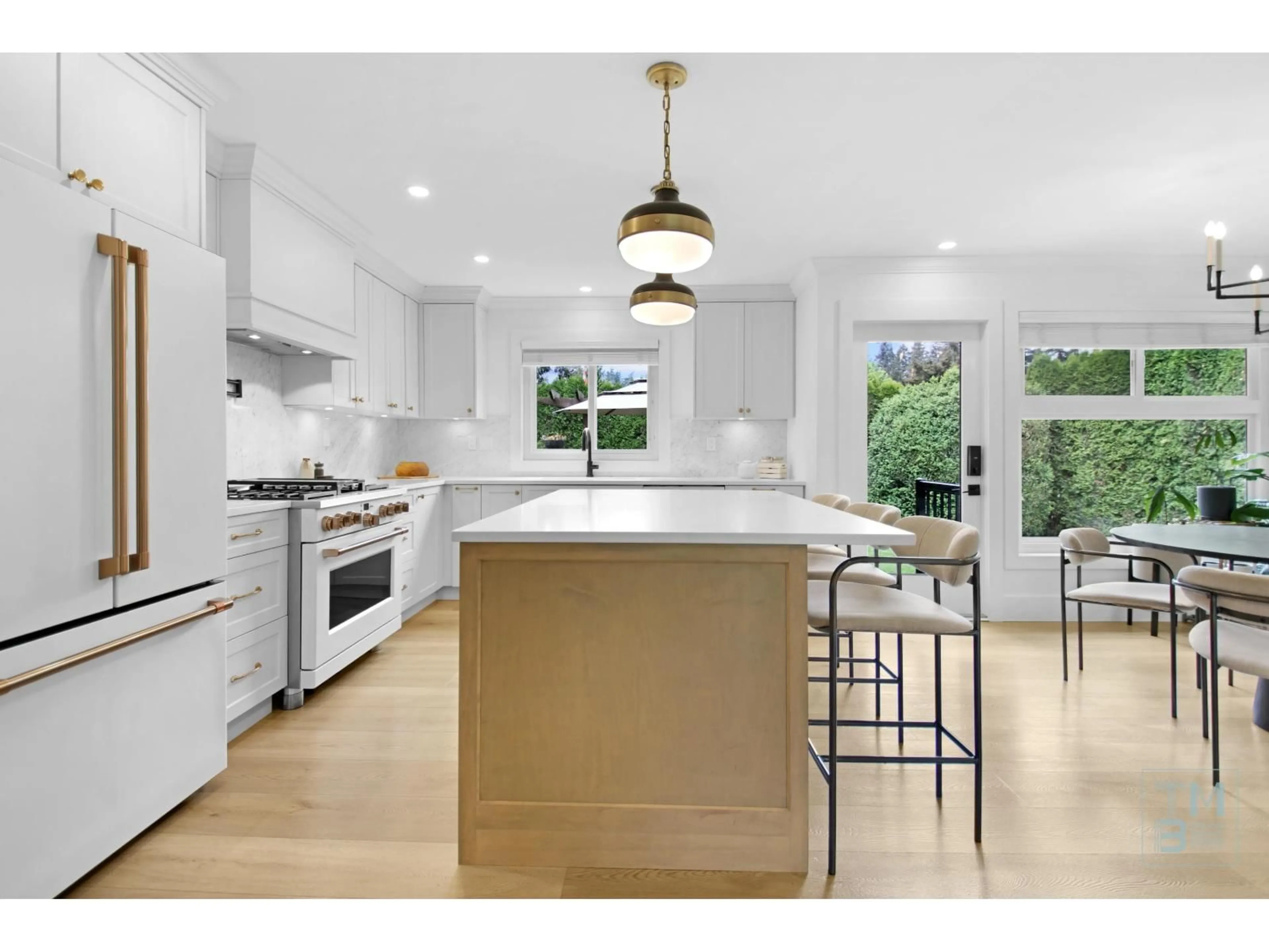 Open concept kitchen, unknown for 4215 200A STREET, Langley British Columbia V3A4S3