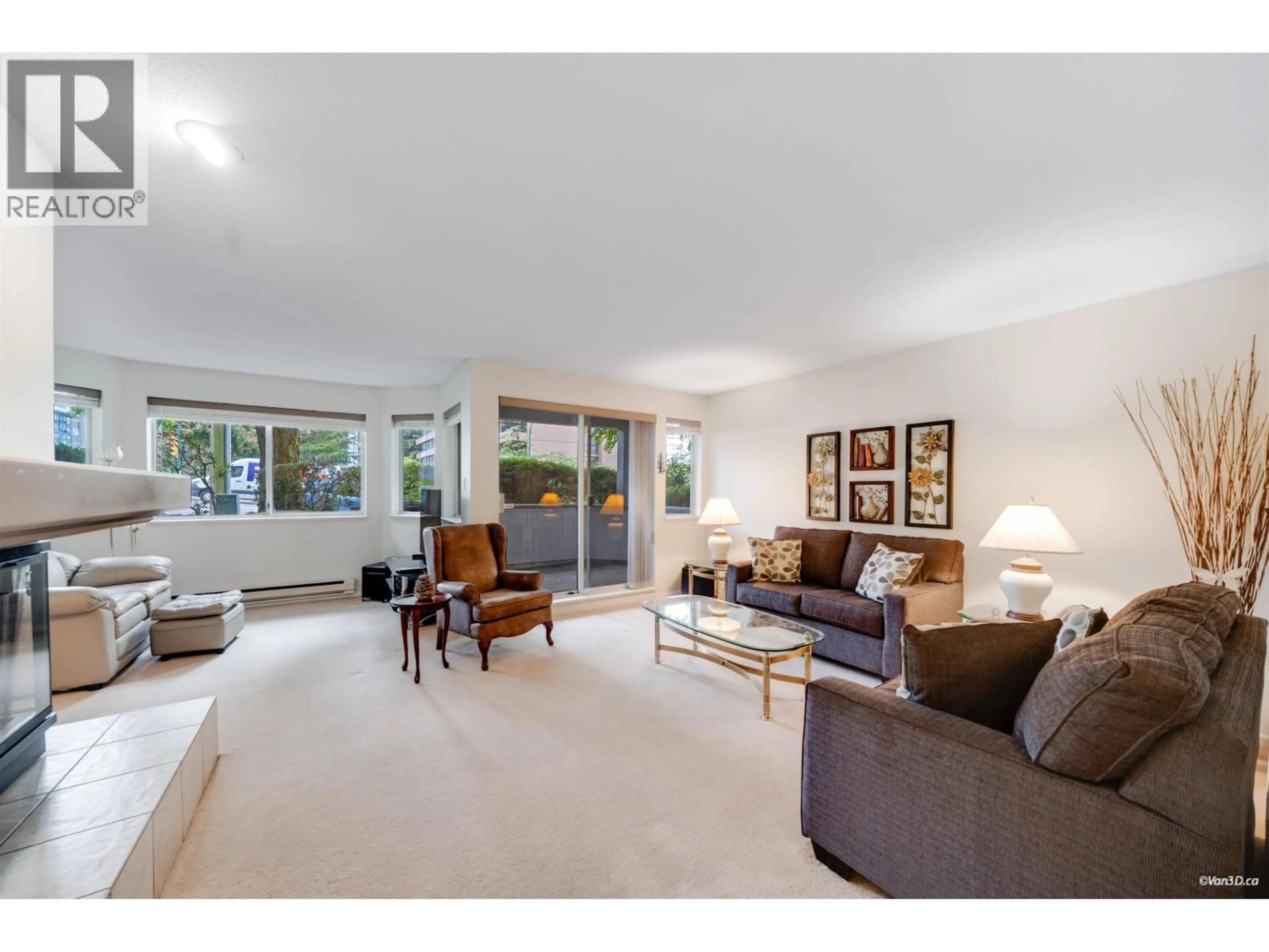 Living room with furniture, unknown for 101 - 525 AUSTIN AVENUE, Coquitlam British Columbia V3K3M6