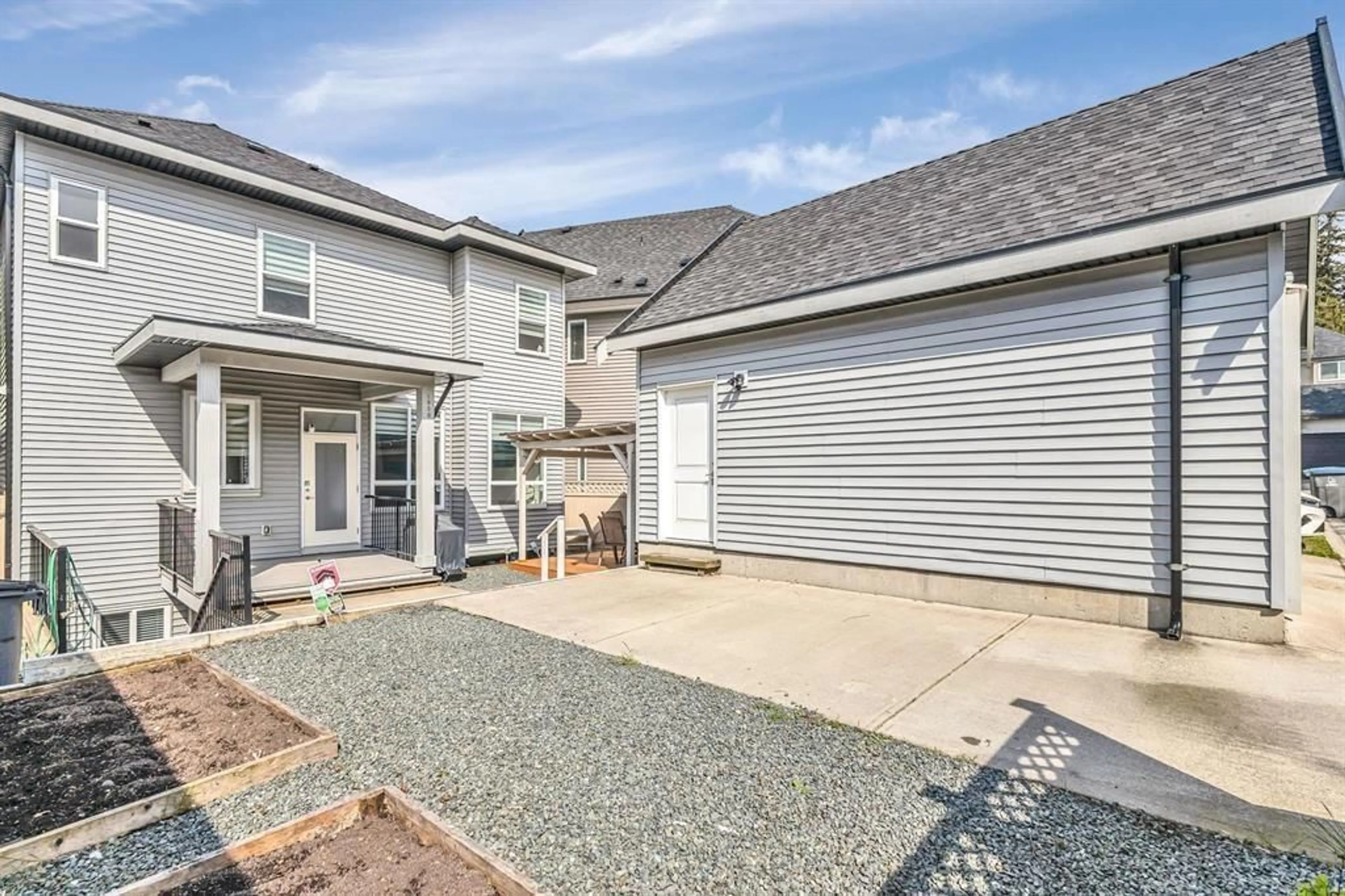 Unknown for 5950 130B STREET, Surrey British Columbia V3X0G5