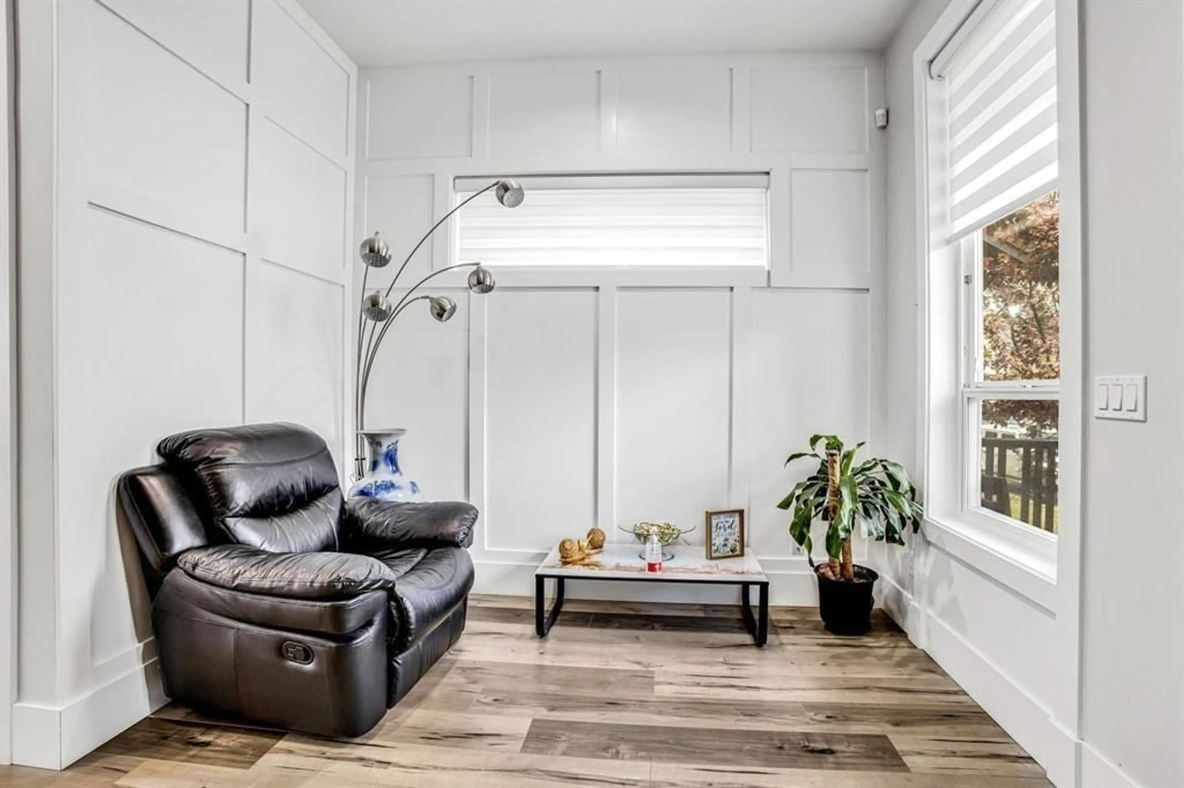 Unknown for 5950 130B STREET, Surrey British Columbia V3X0G5