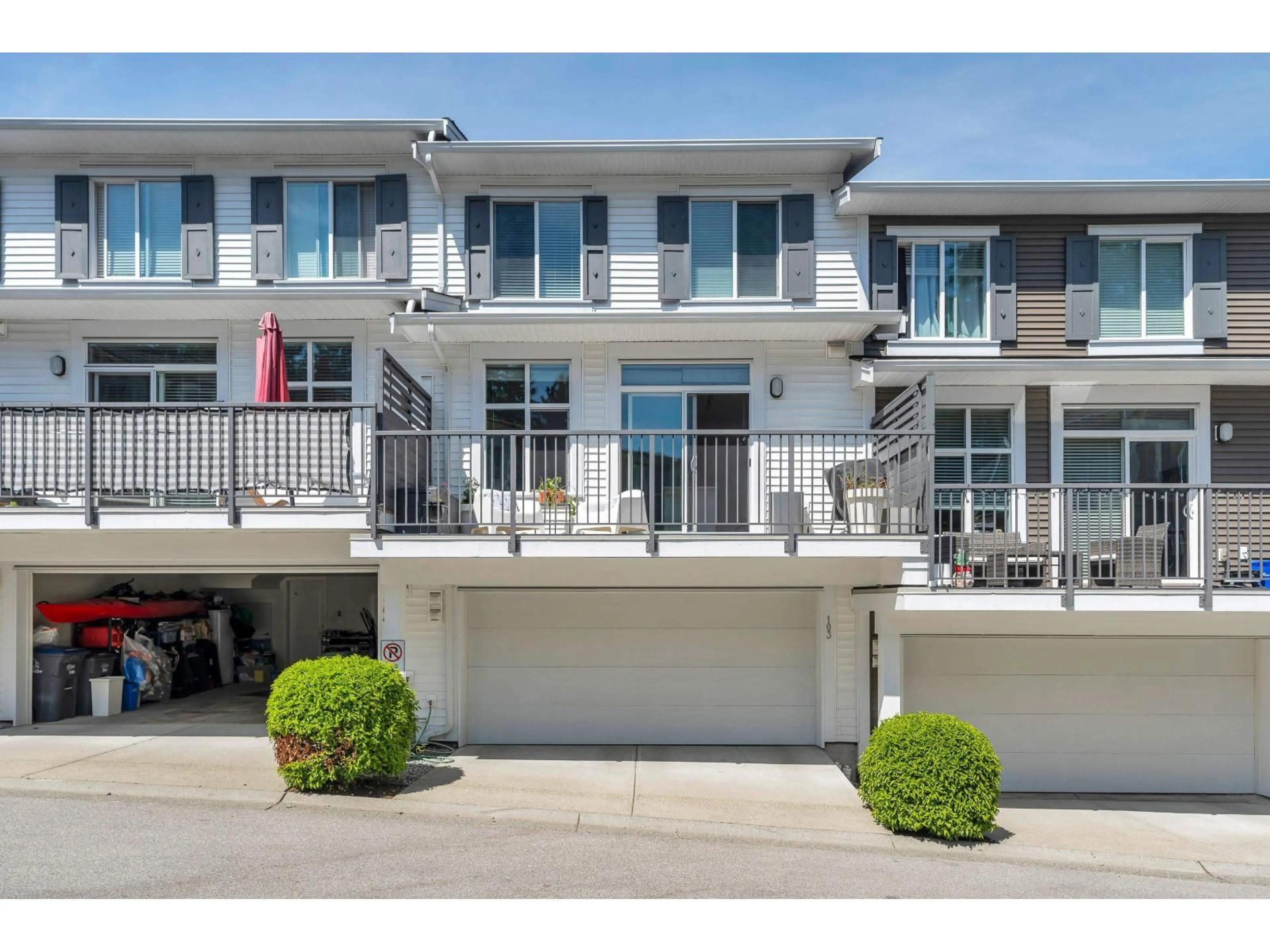 Patio, street for 103 - 15268 28 AVENUE, Surrey British Columbia V4P0E8