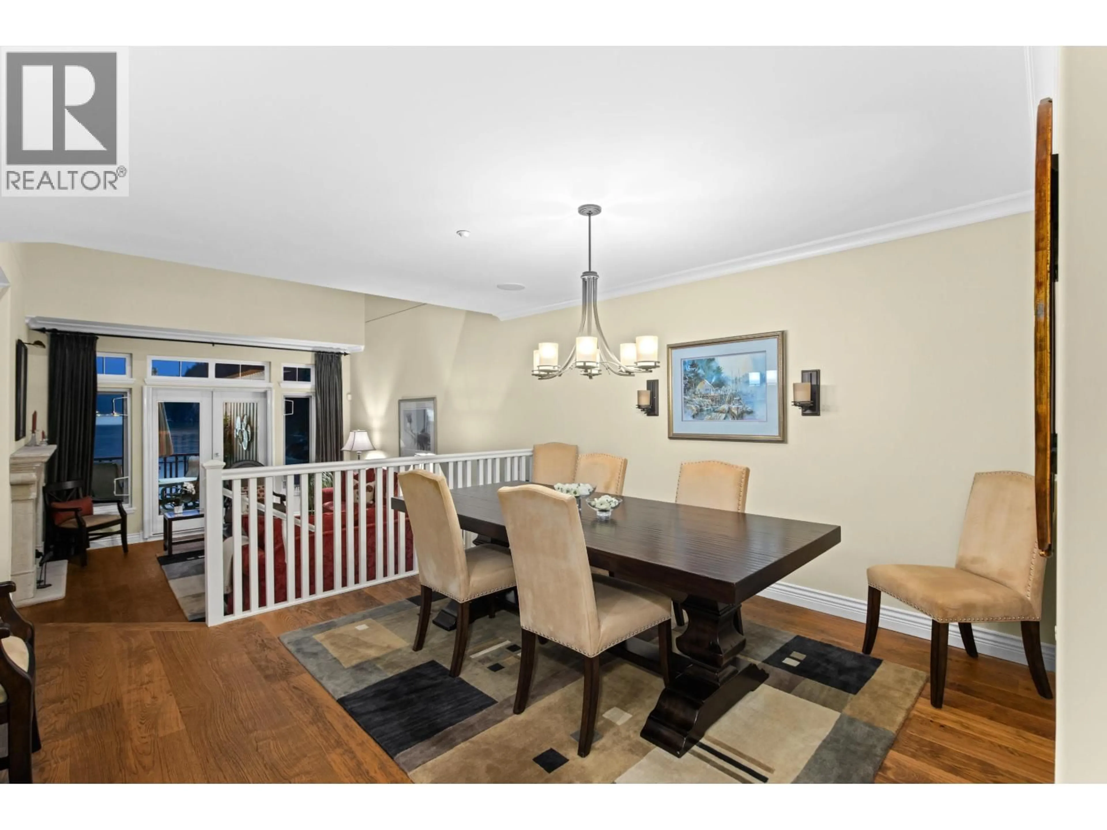 Dining room, wood/laminate floor for 6 BEACH DRIVE, West Vancouver British Columbia V8B1A2