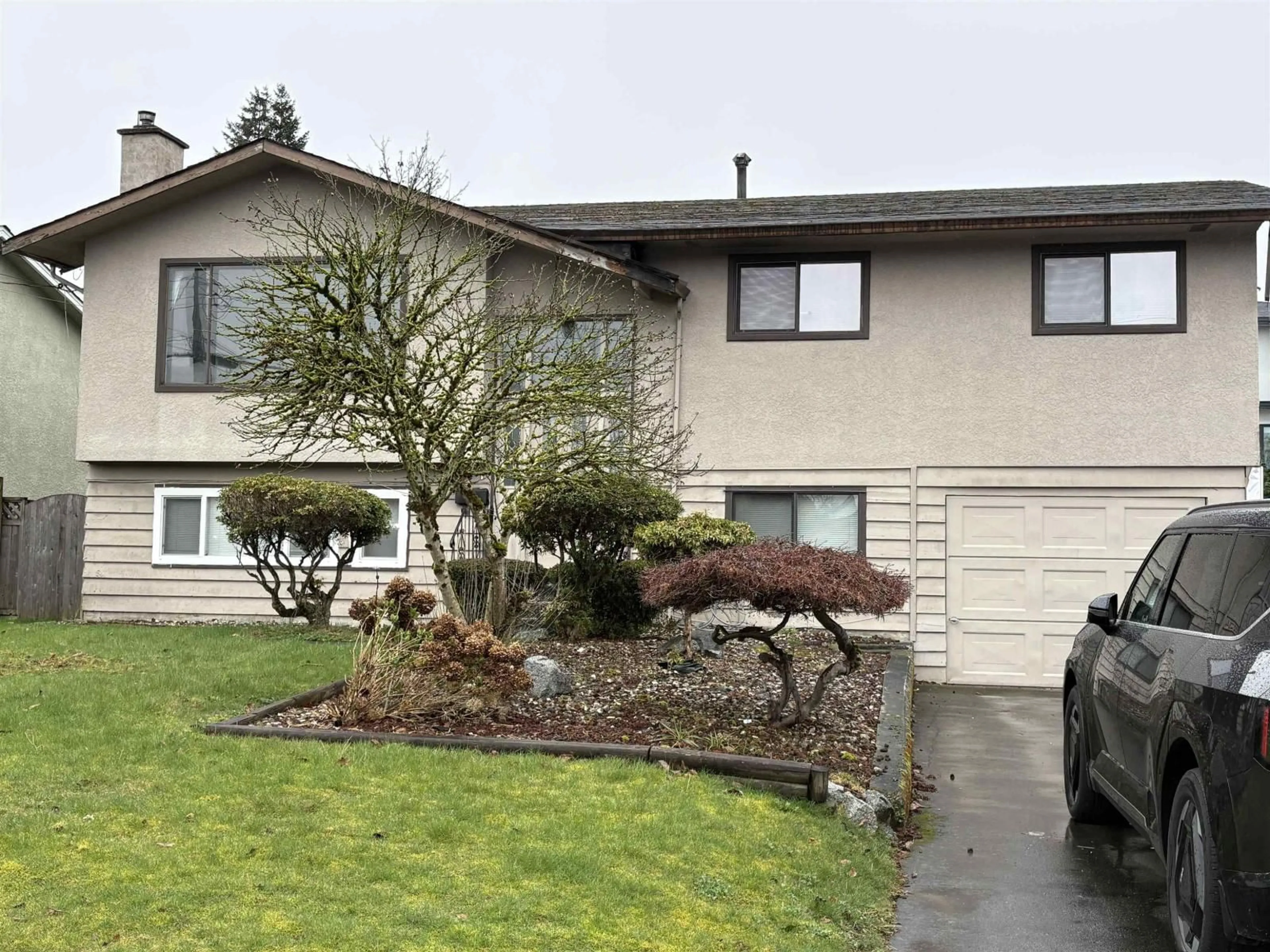 Home with vinyl exterior material, street for 12234 99A AVENUE, Surrey British Columbia V3V2R2