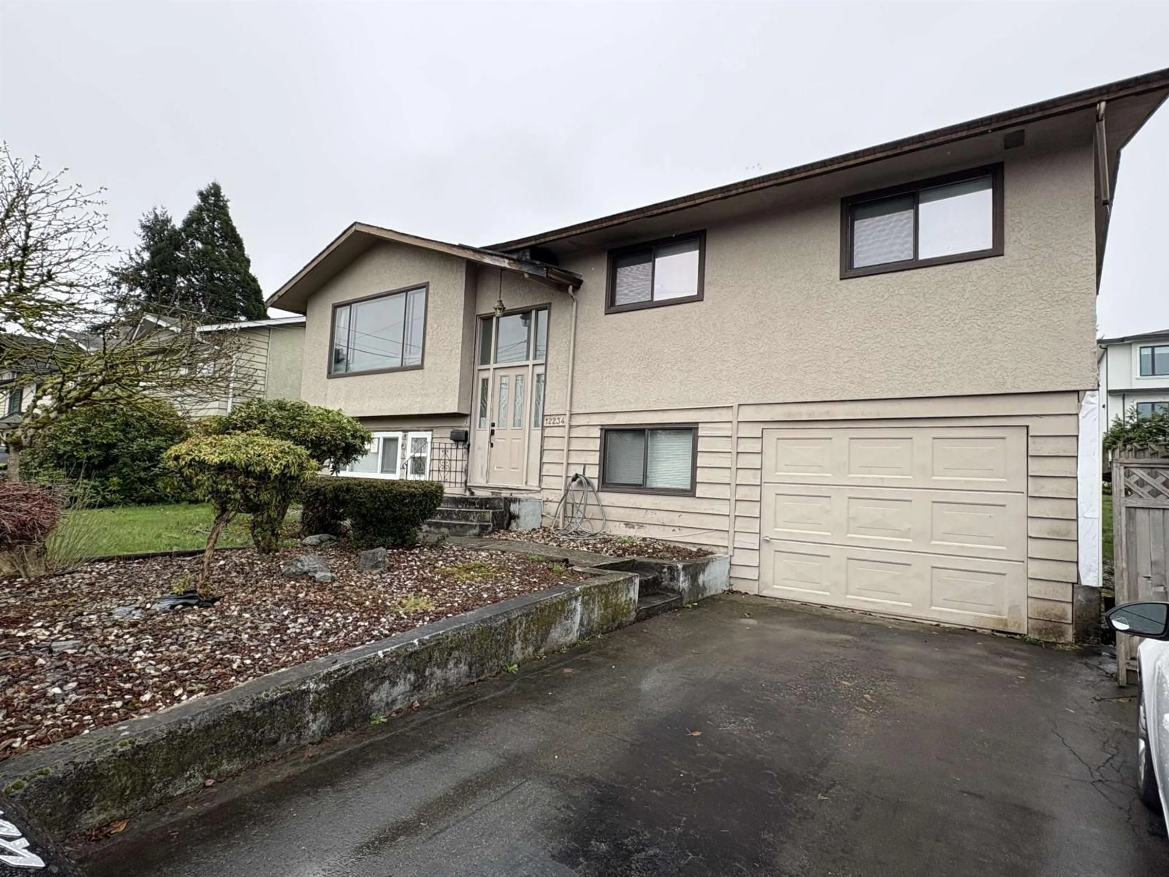 Home with vinyl exterior material, street for 12234 99A AVENUE, Surrey British Columbia V3V2R2