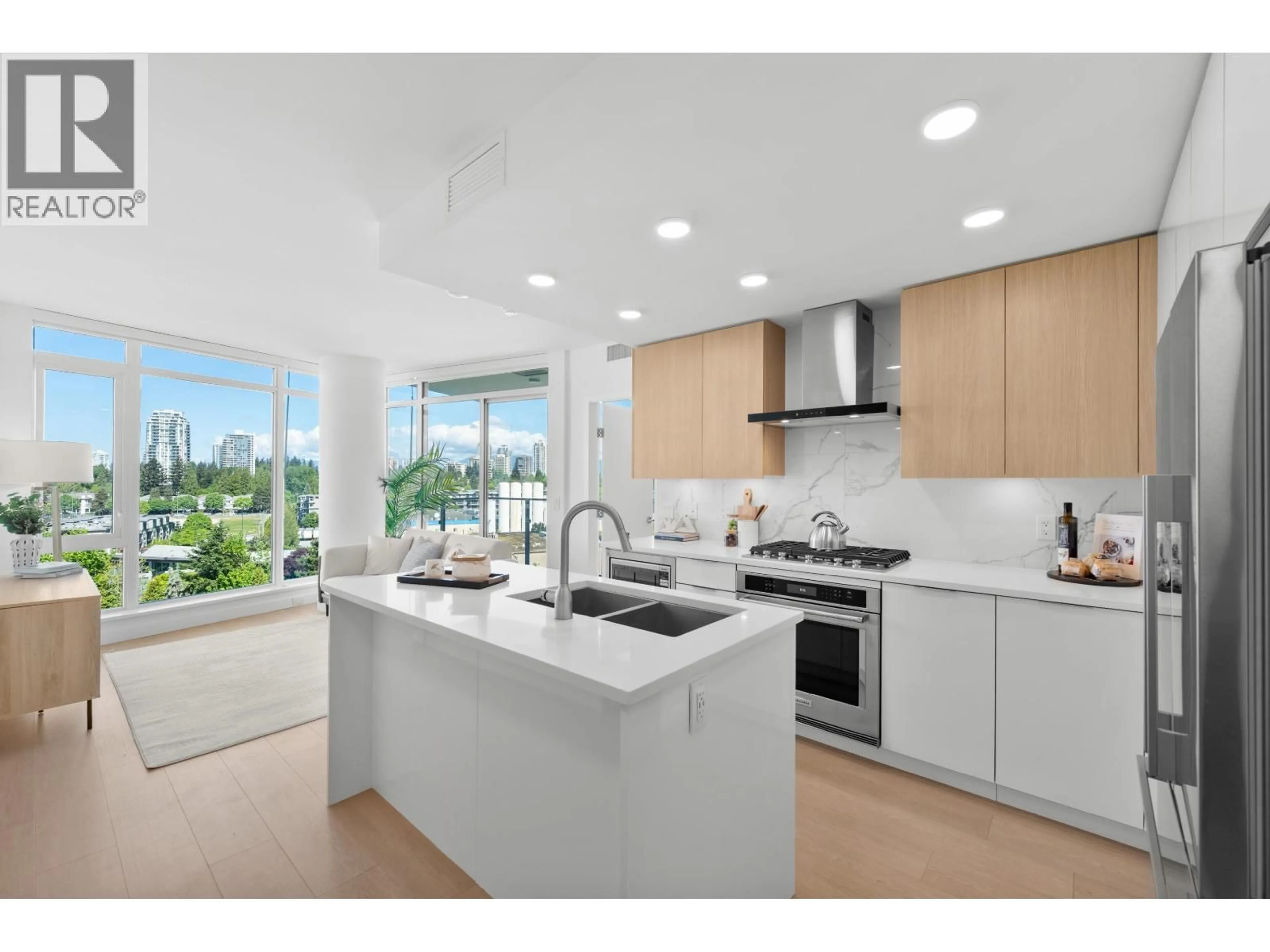 Open concept kitchen, ceramic/tile floor for 602 - 7683 PARK CRESCENT, Burnaby British Columbia V3N0J4