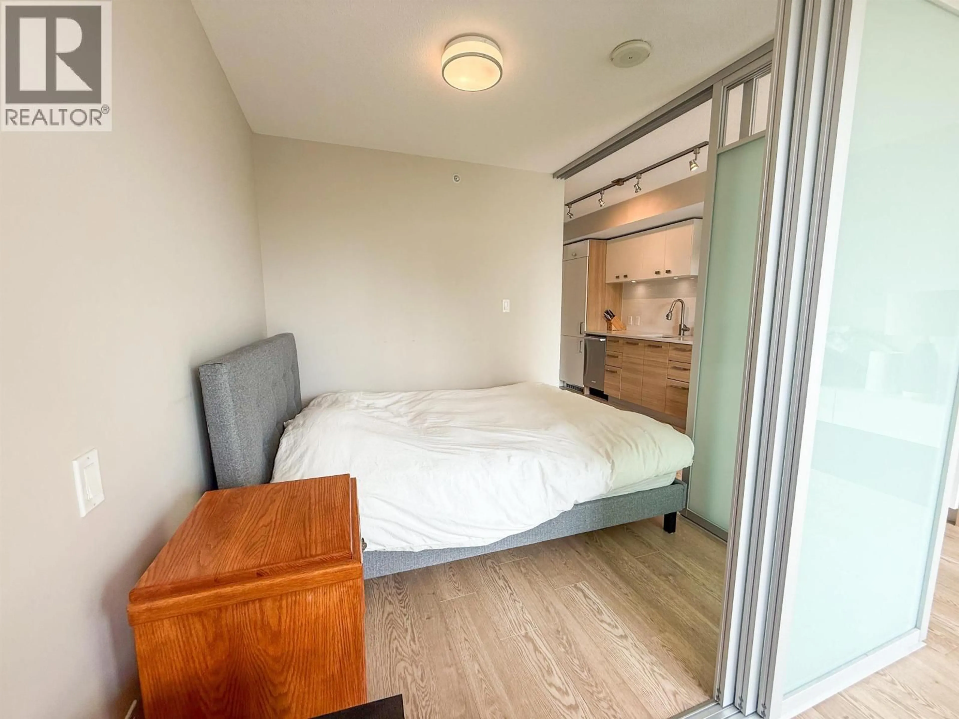 A pic of a room for 305 - 1783 MANITOBA STREET, Vancouver British Columbia V5Y0K1