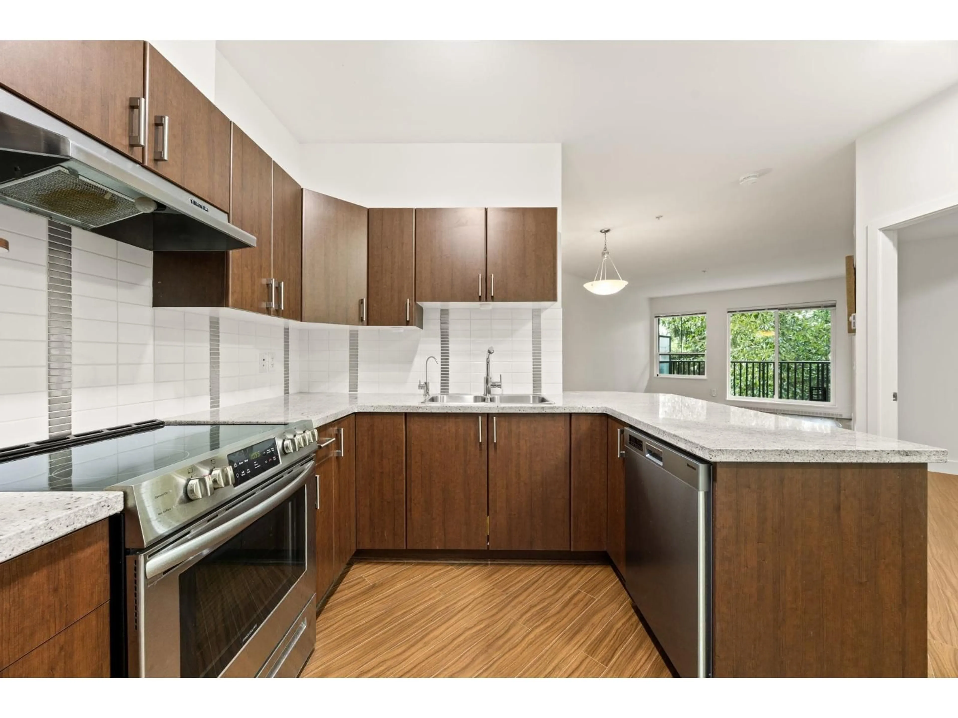 Unknown for 308 - 19830 56 AVENUE, Langley British Columbia V3A0A5
