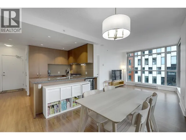 1002 - 3008 GLEN DRIVE, Coquitlam 2