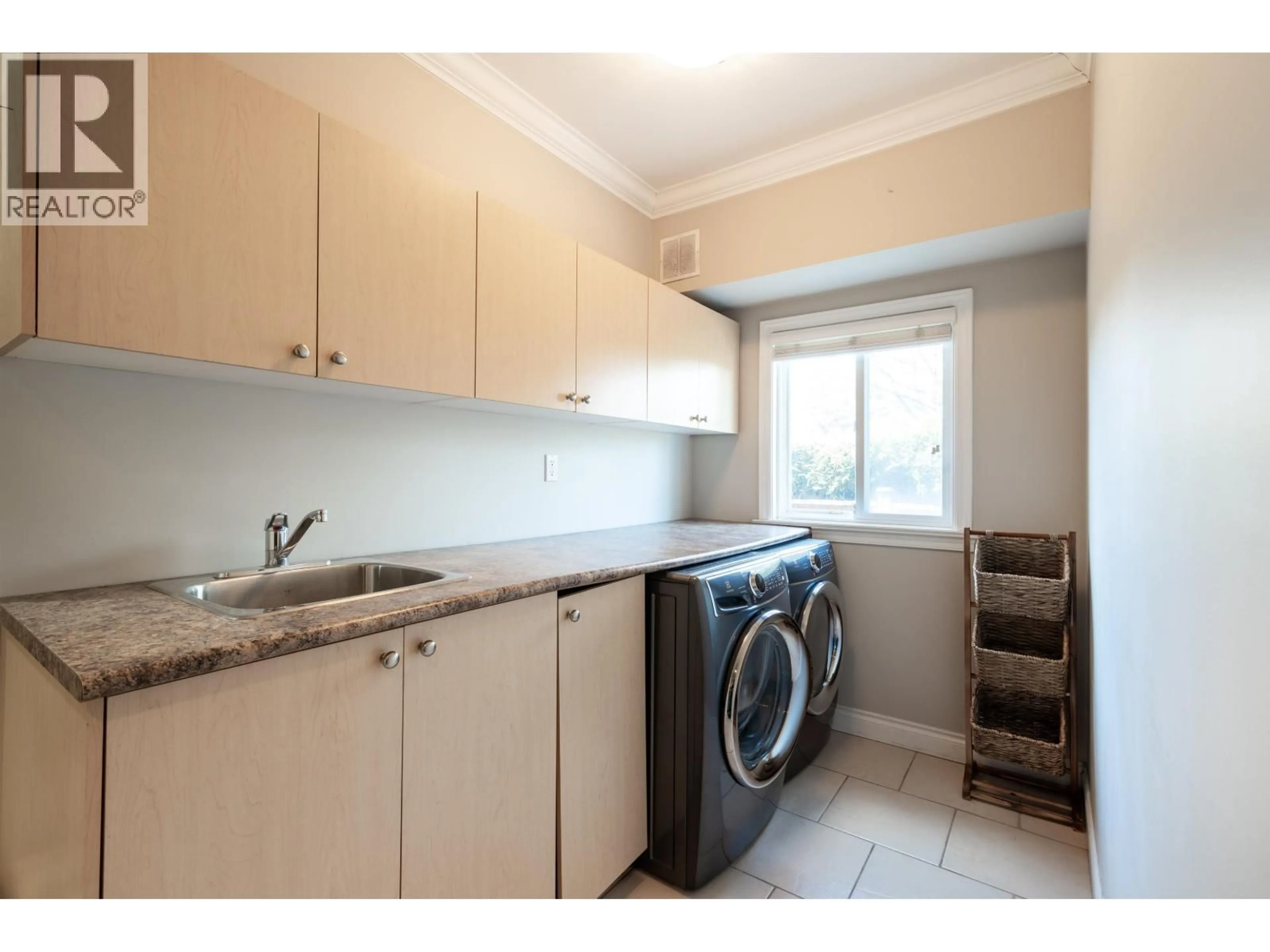 Unknown for 6140 FRANCIS ROAD, Richmond British Columbia V7C1K5