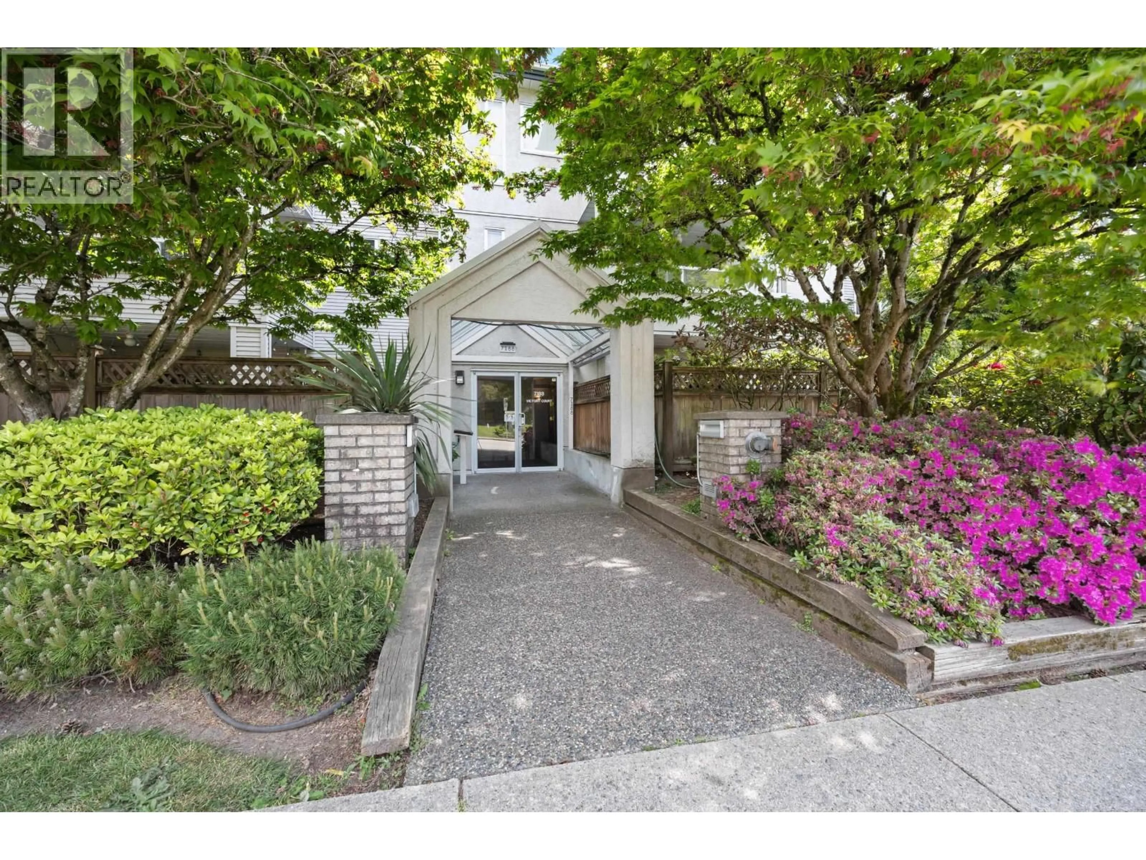 Unknown for 202 - 7188 ROYAL OAK AVENUE, Burnaby British Columbia V5J4J4
