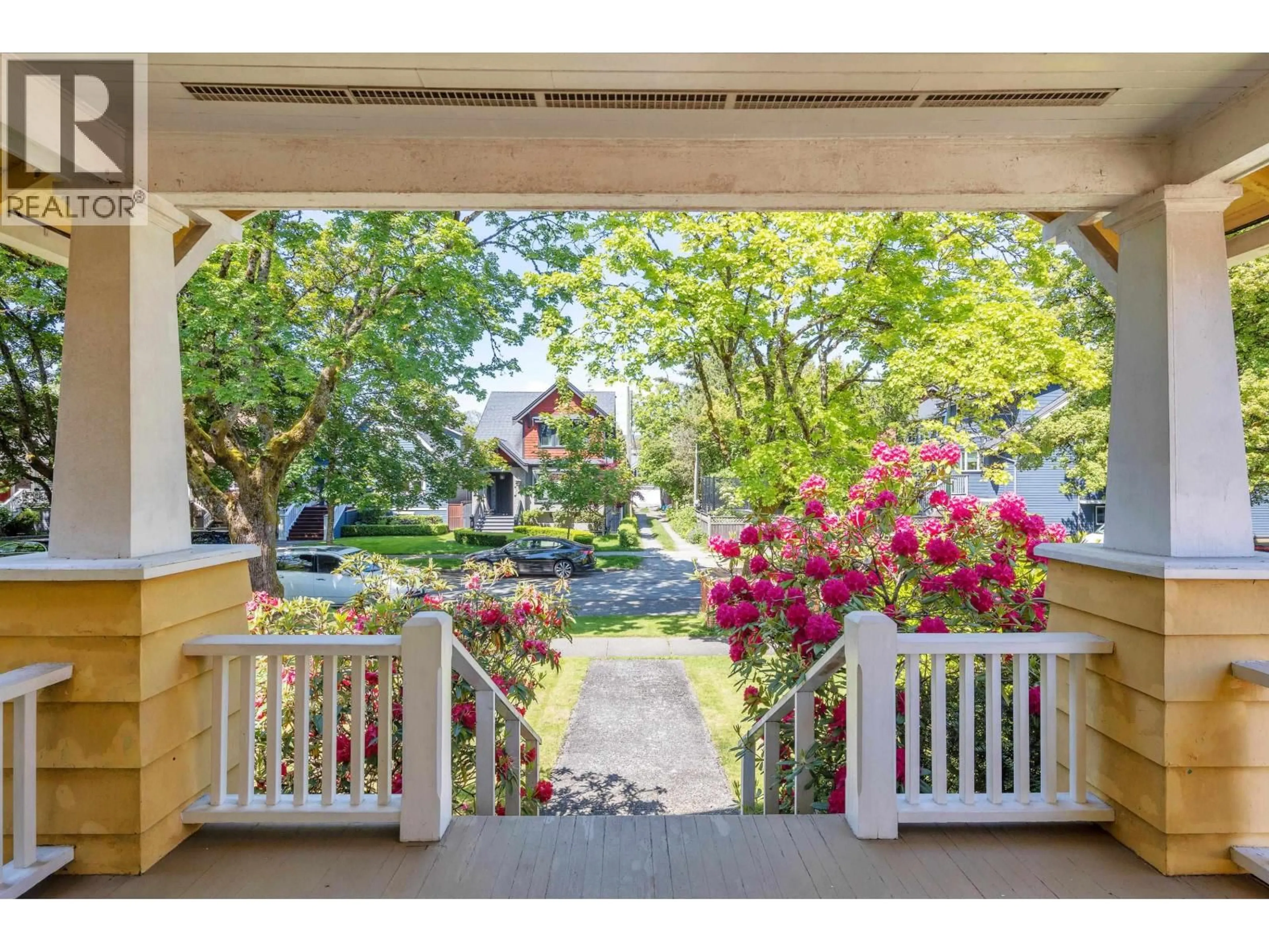 Unknown for 3136 11TH AVENUE, Vancouver British Columbia V6K2M7